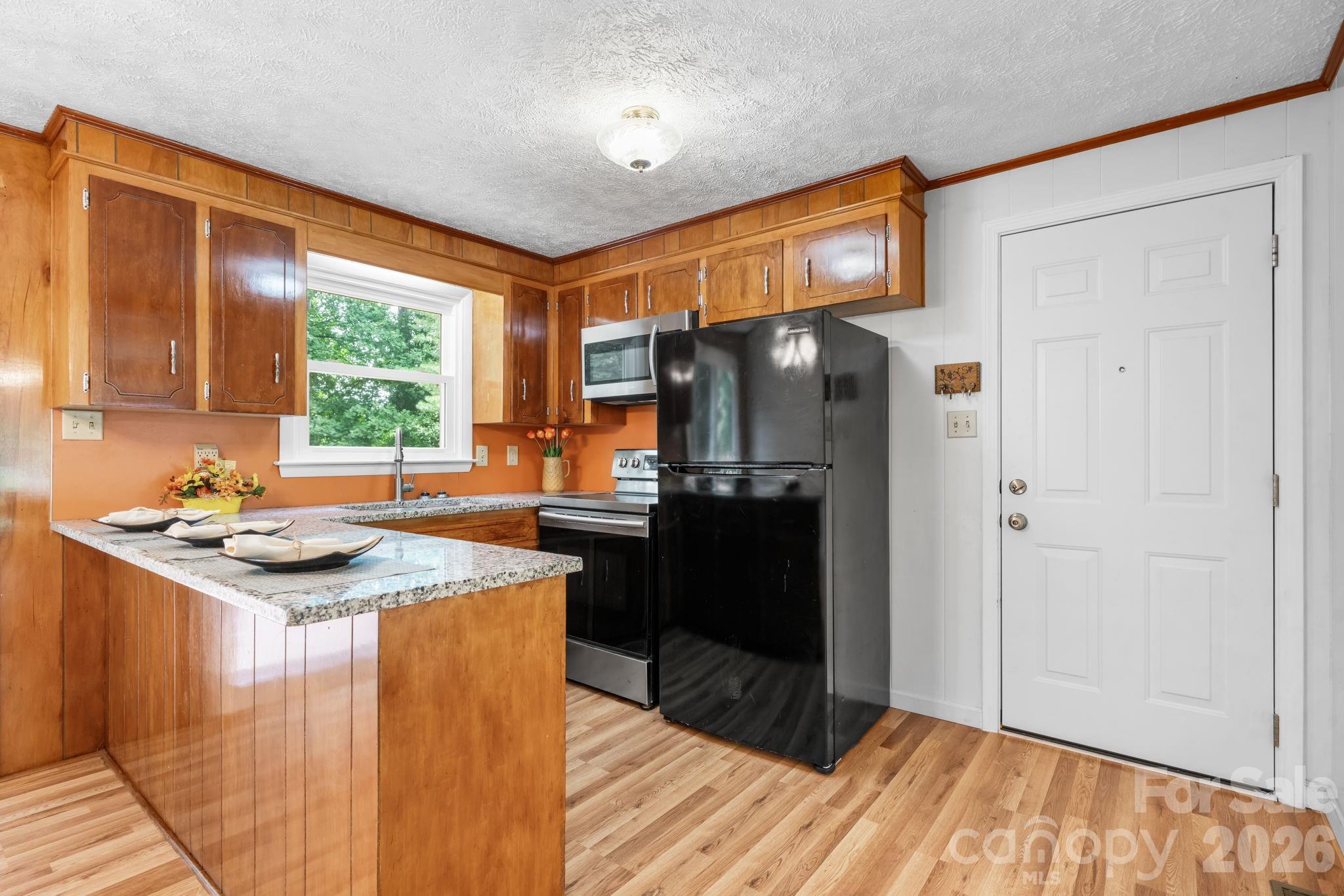 2428 Cedar Valley Drive — Conover