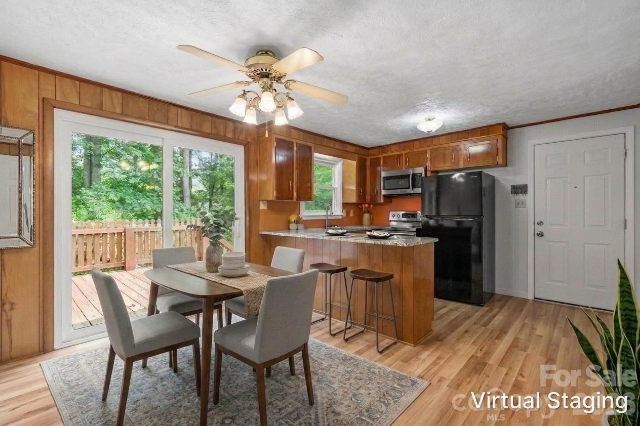 2428 Cedar Valley Drive — Conover
