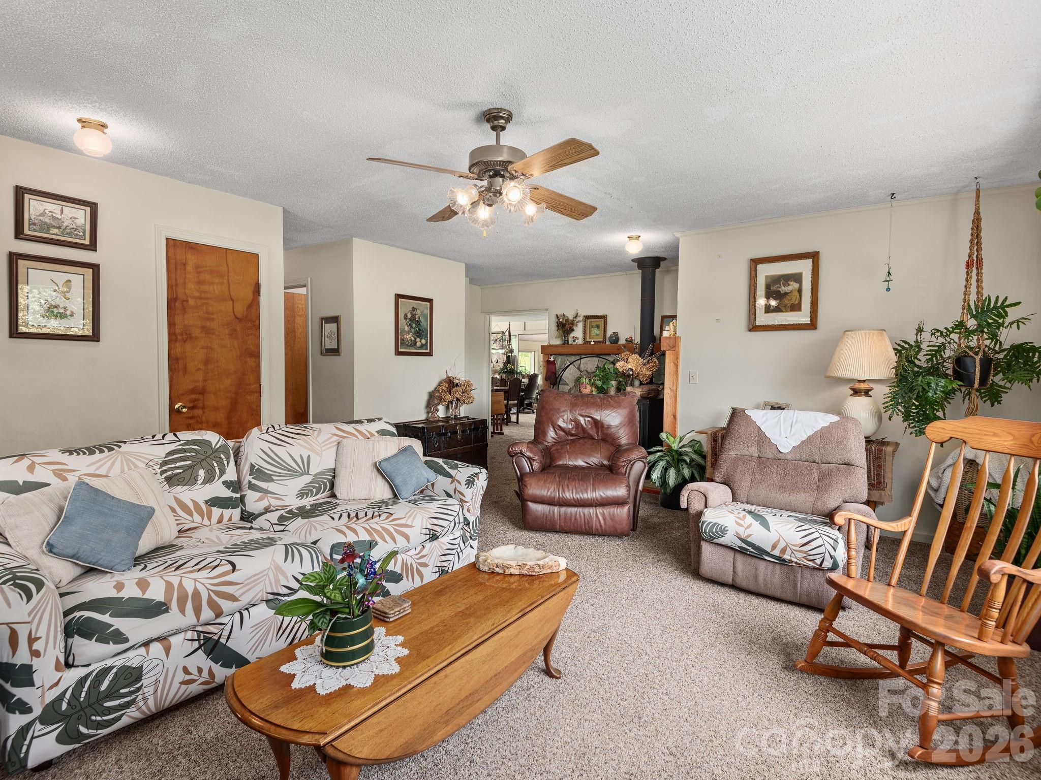 46 Perennial Ridge — Weaverville