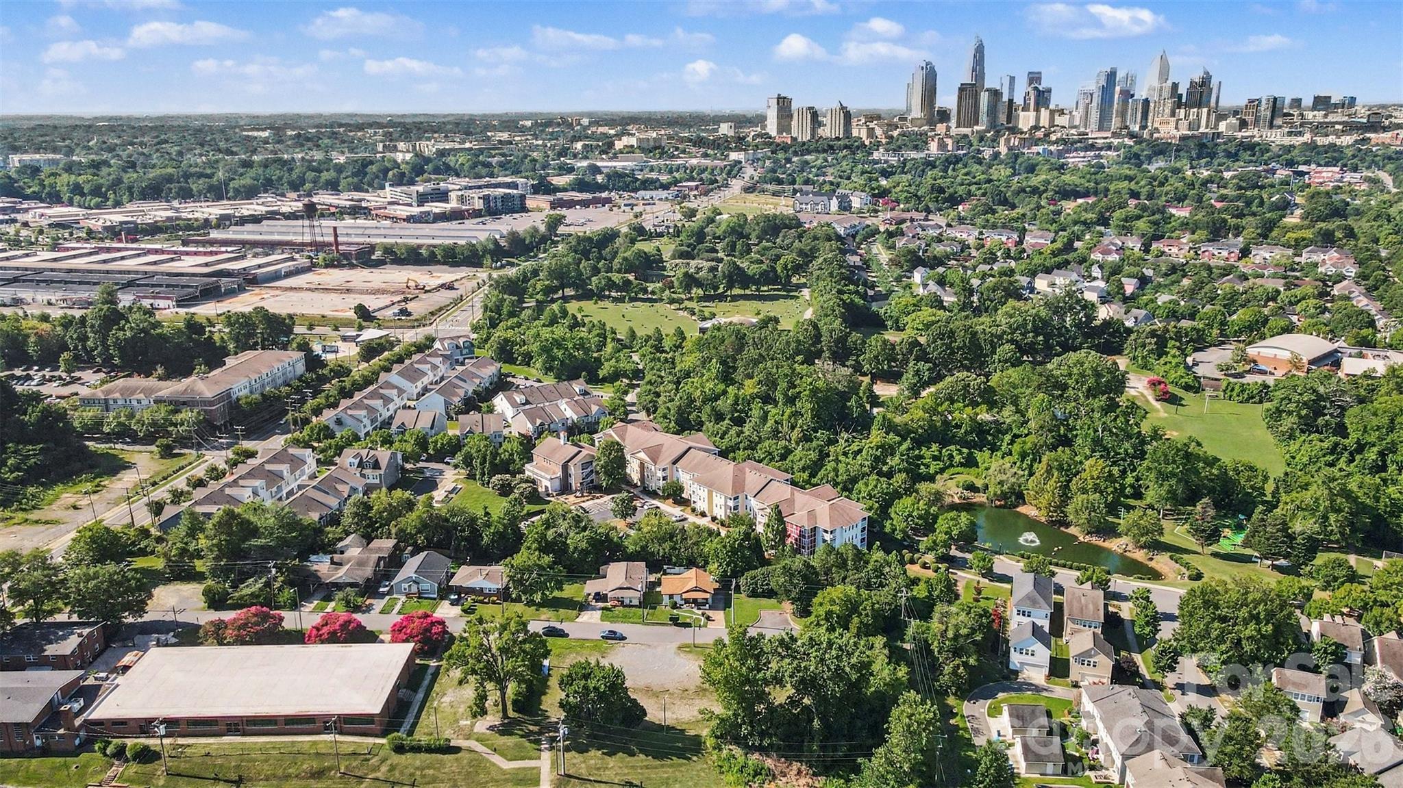 1309 Dearborn Avenue — Charlotte
