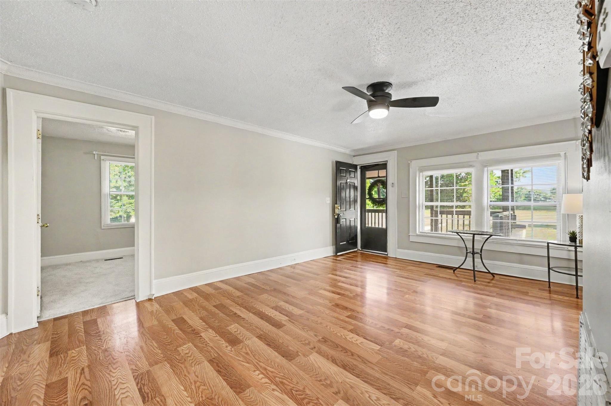 1309 Dearborn Avenue — Charlotte