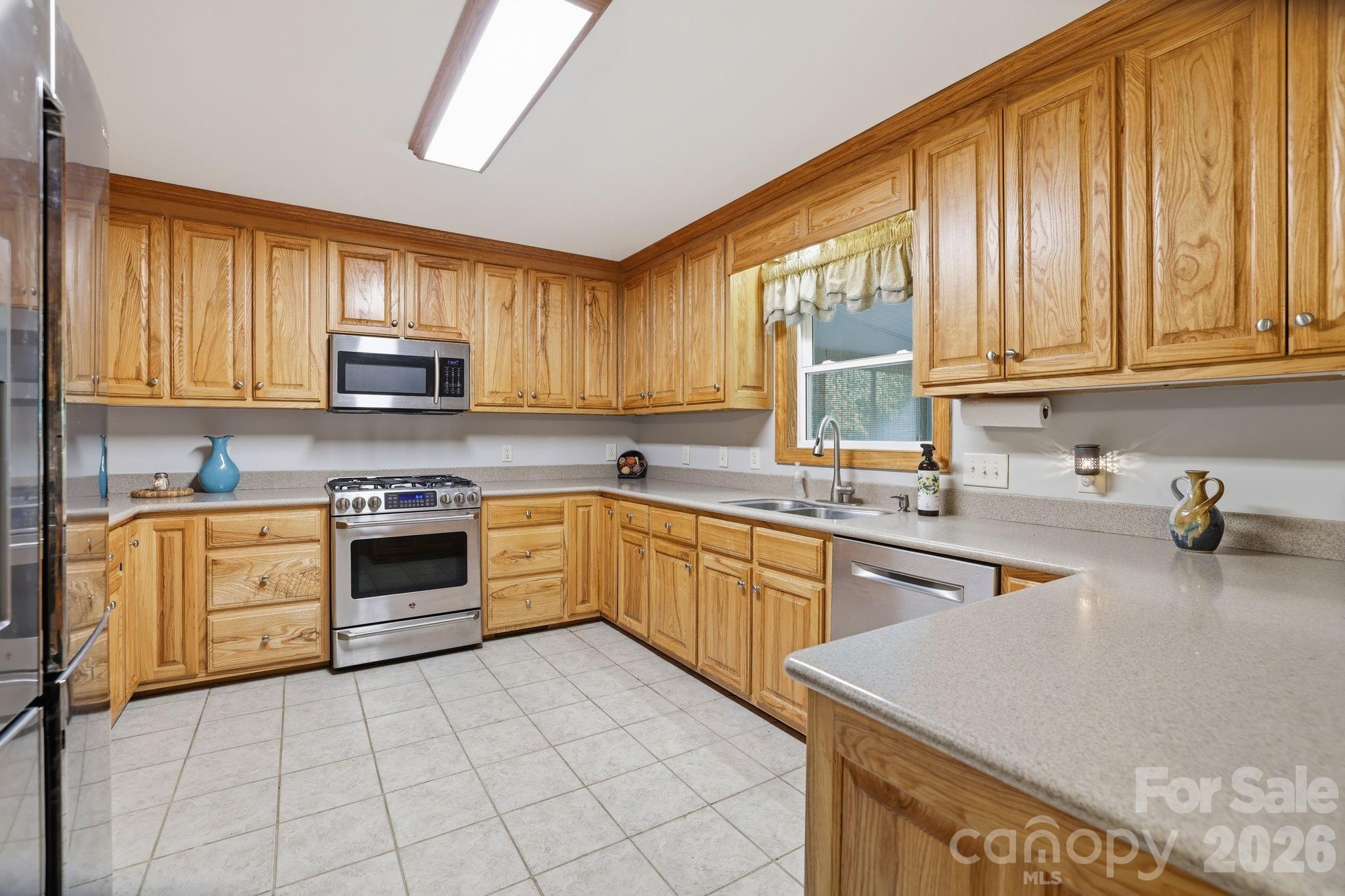 1916 Mcintyre Road — Wingate