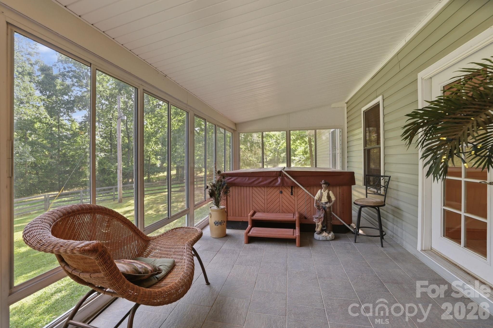 1916 Mcintyre Road — Wingate