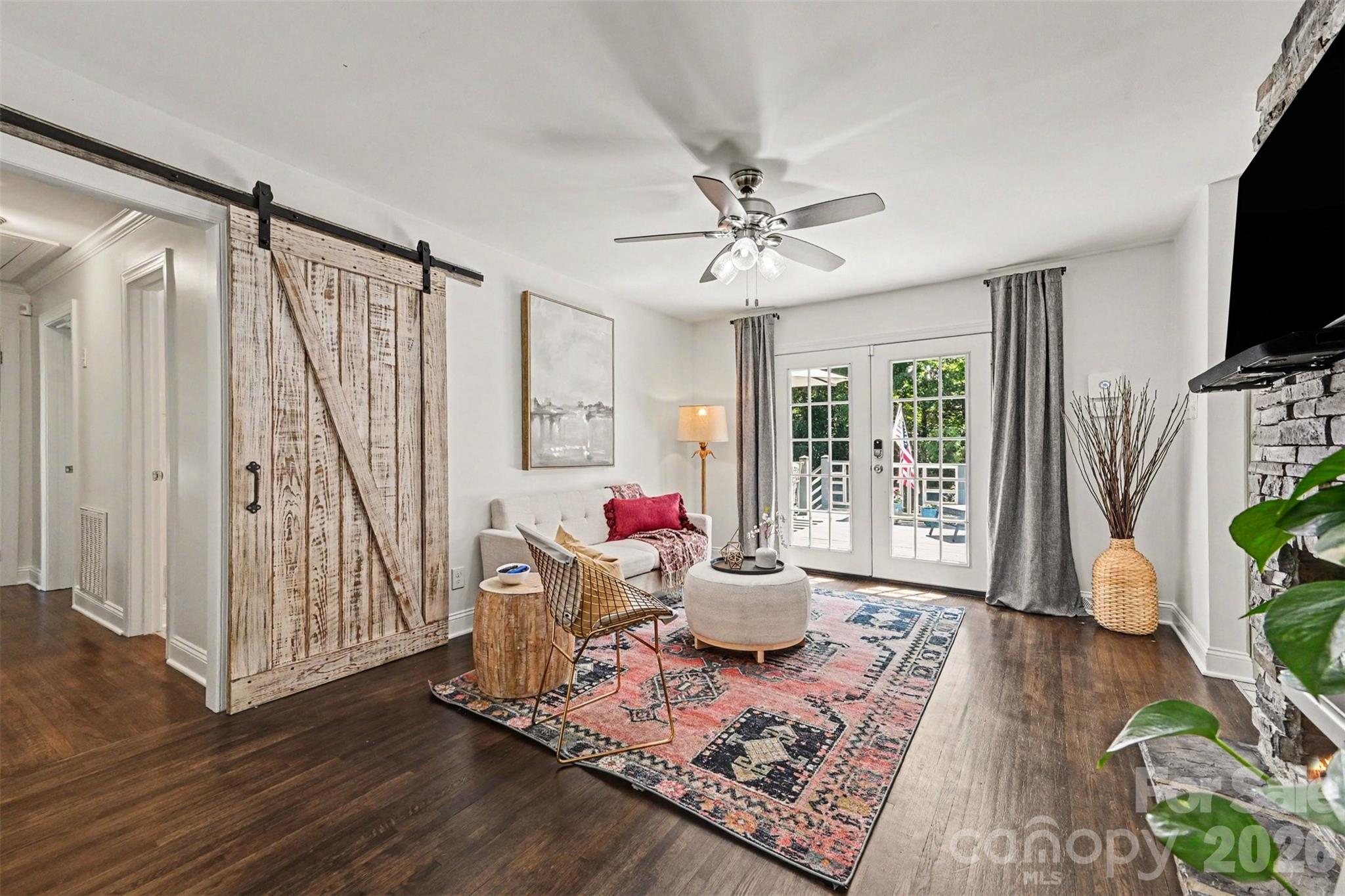 4323 Emory Lane — Charlotte