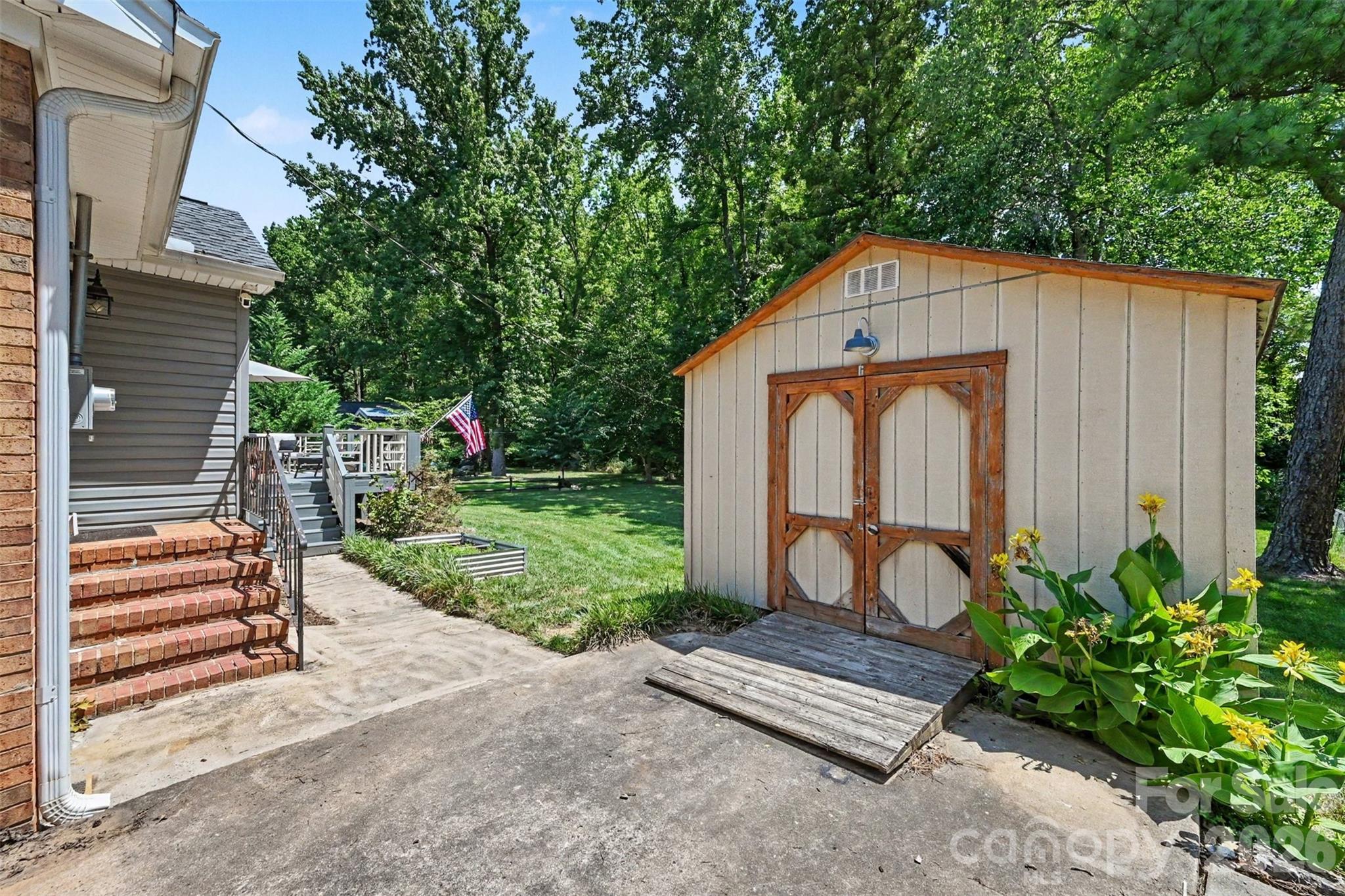 4323 Emory Lane — Charlotte