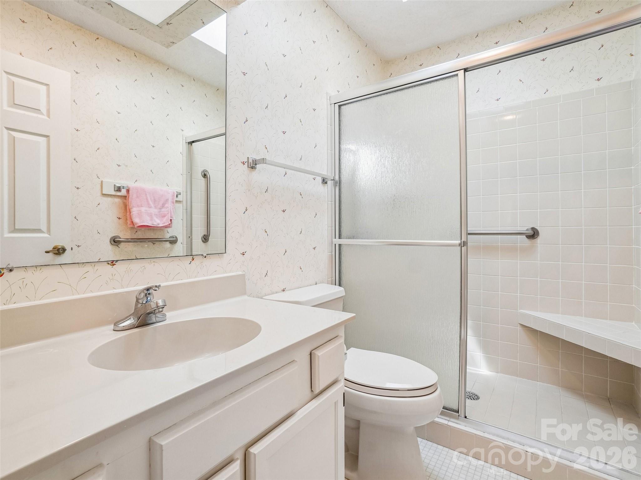 313 Somerton Court — Hendersonville