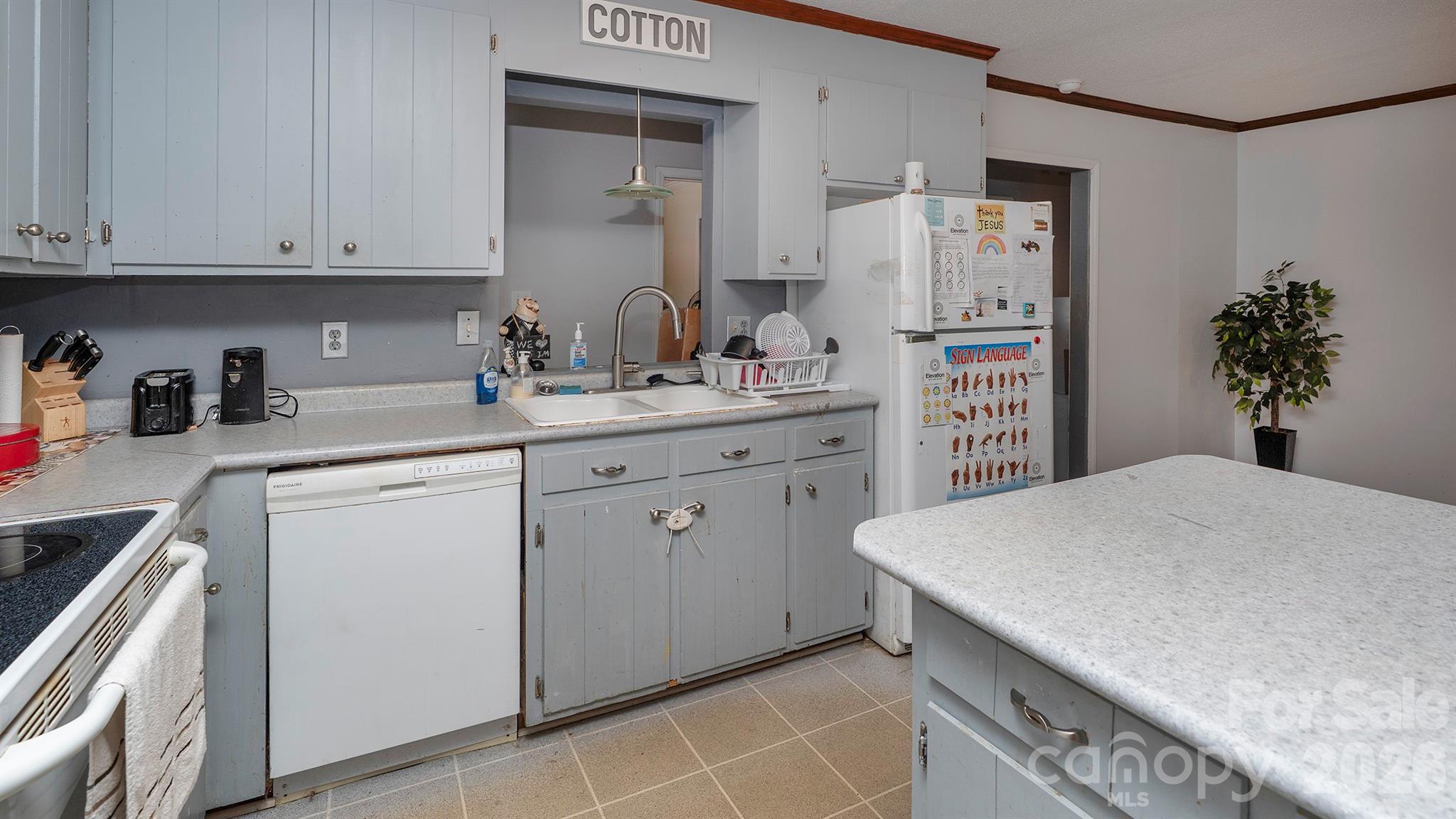 2521 Kempsar Lane — Monroe