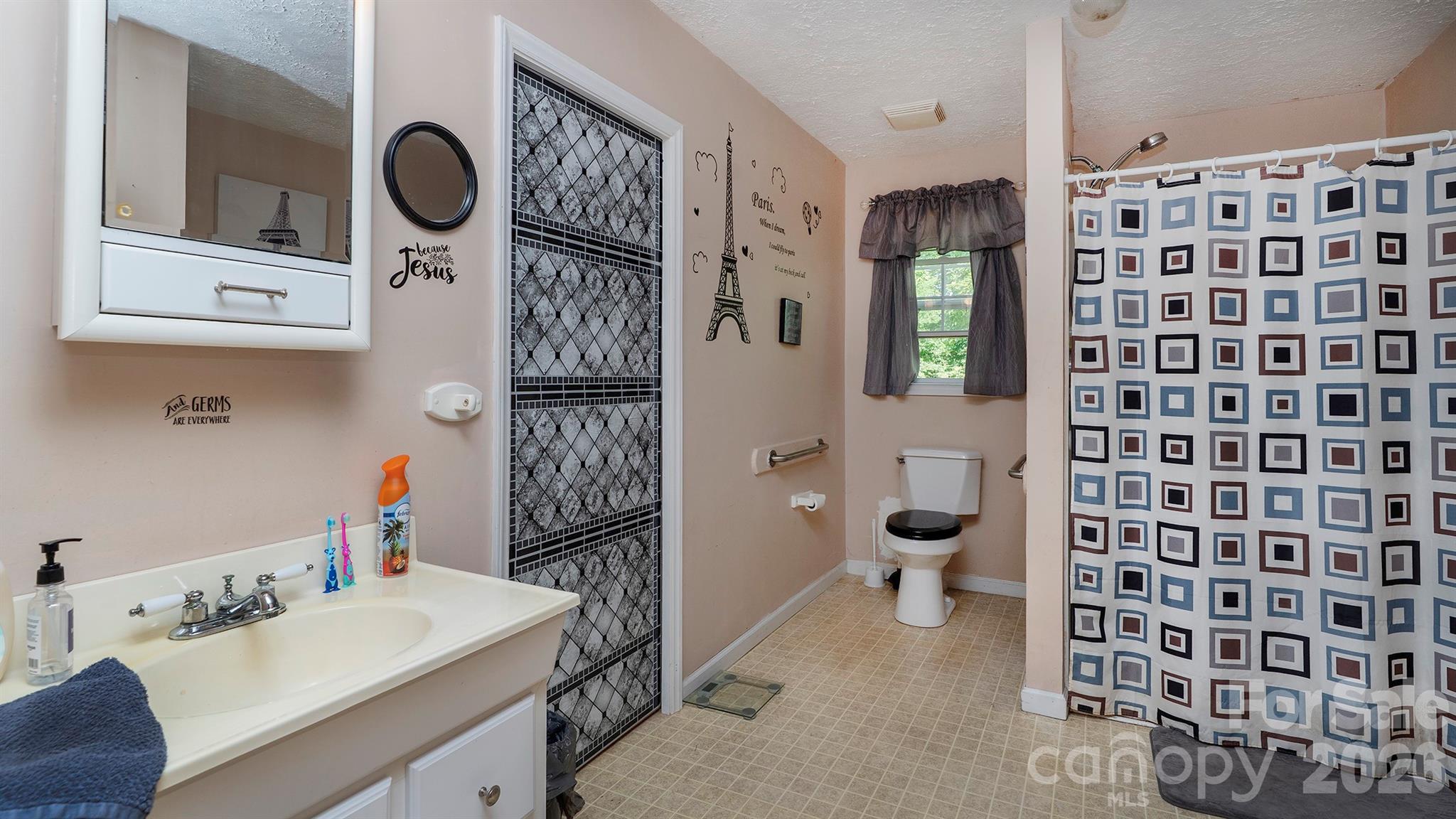 2521 Kempsar Lane — Monroe