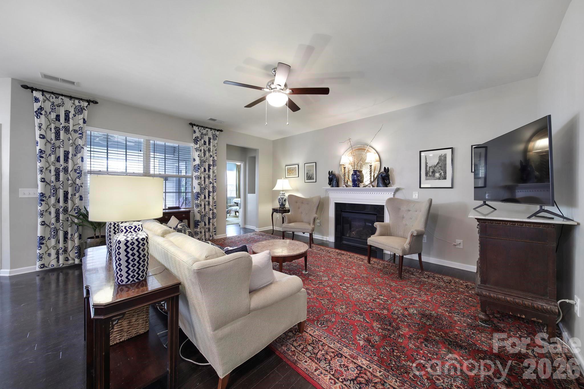 530 Livingston Drive — Lancaster