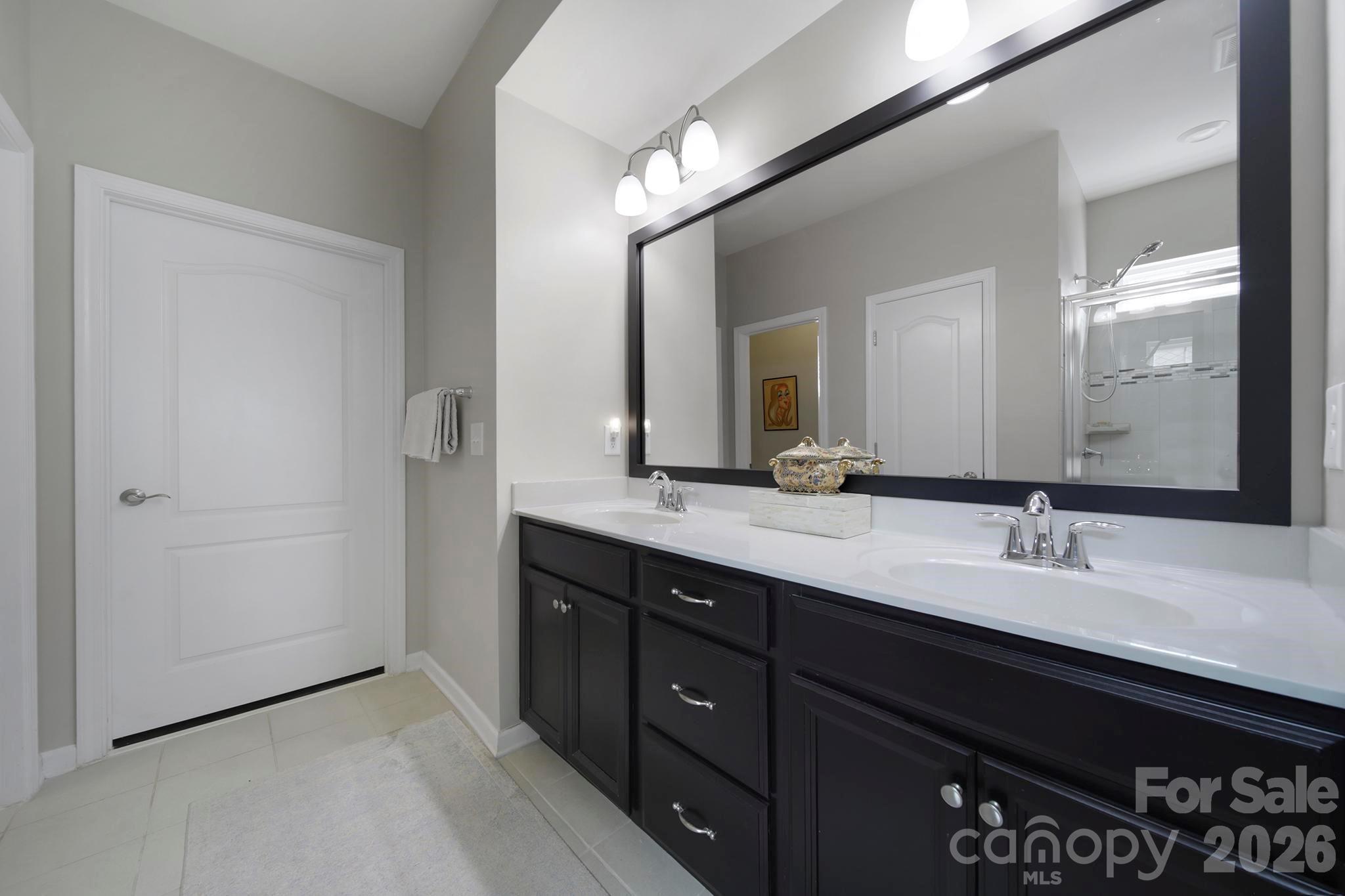 530 Livingston Drive — Lancaster