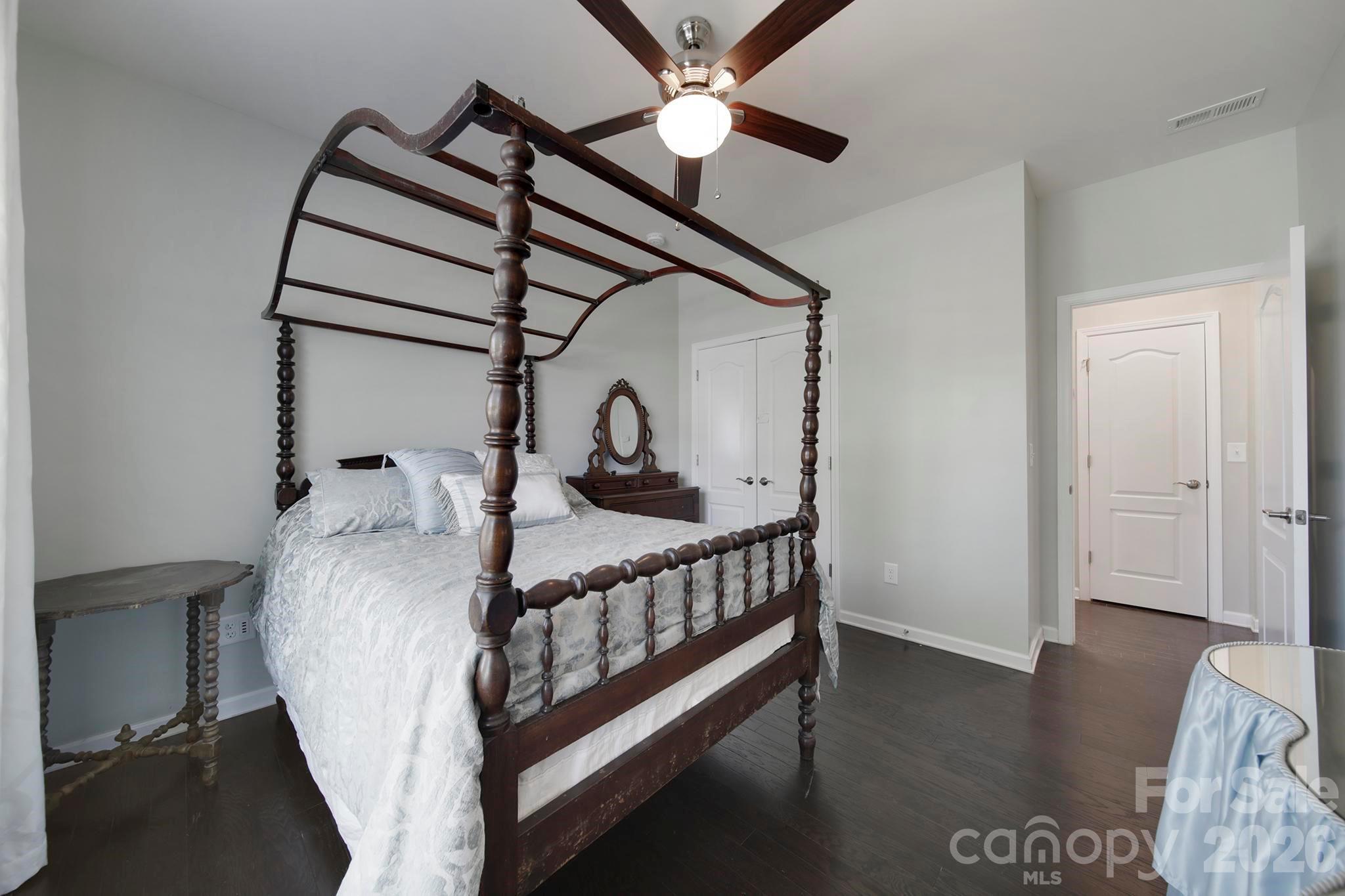 530 Livingston Drive — Lancaster
