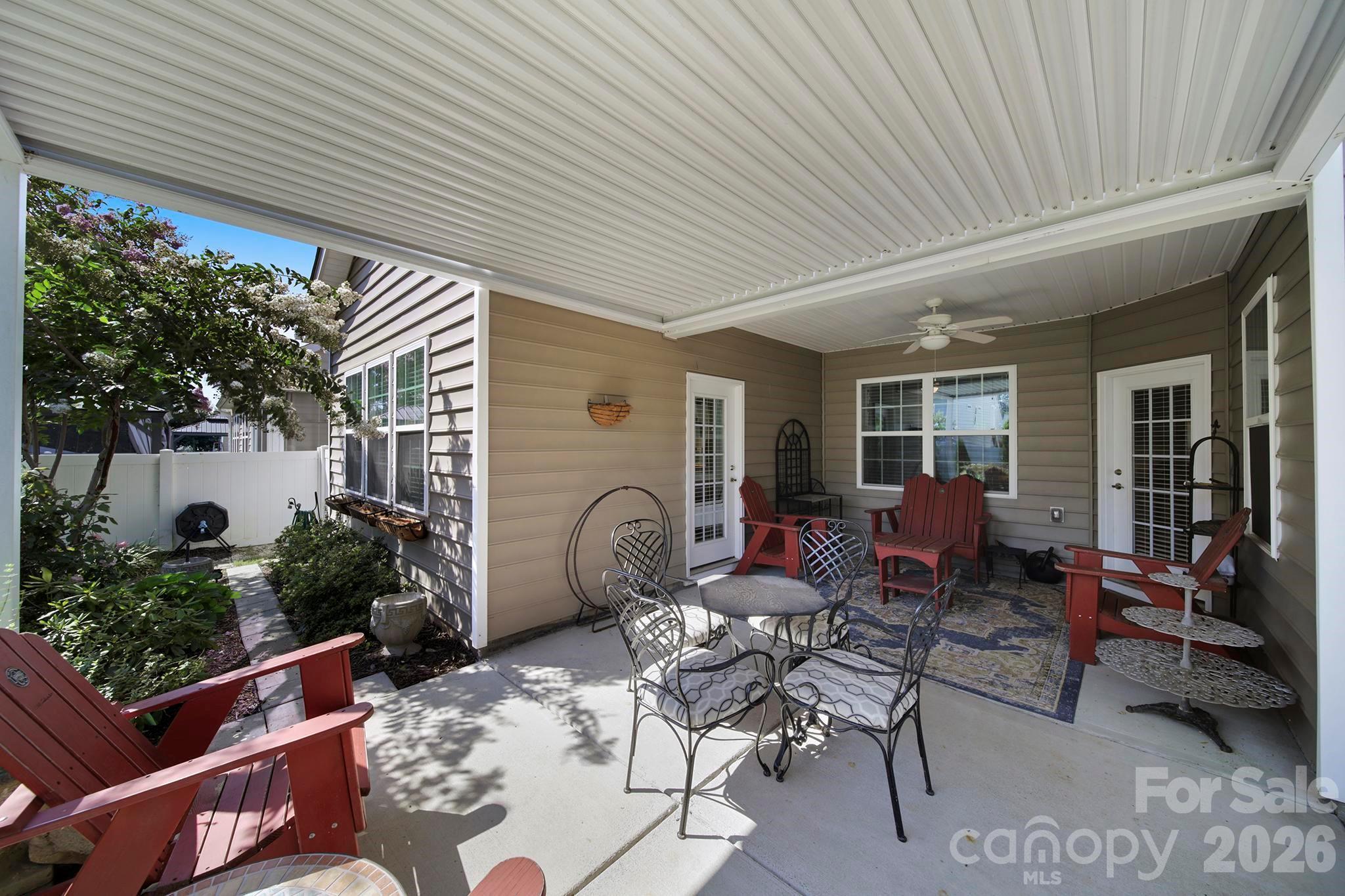 530 Livingston Drive — Lancaster
