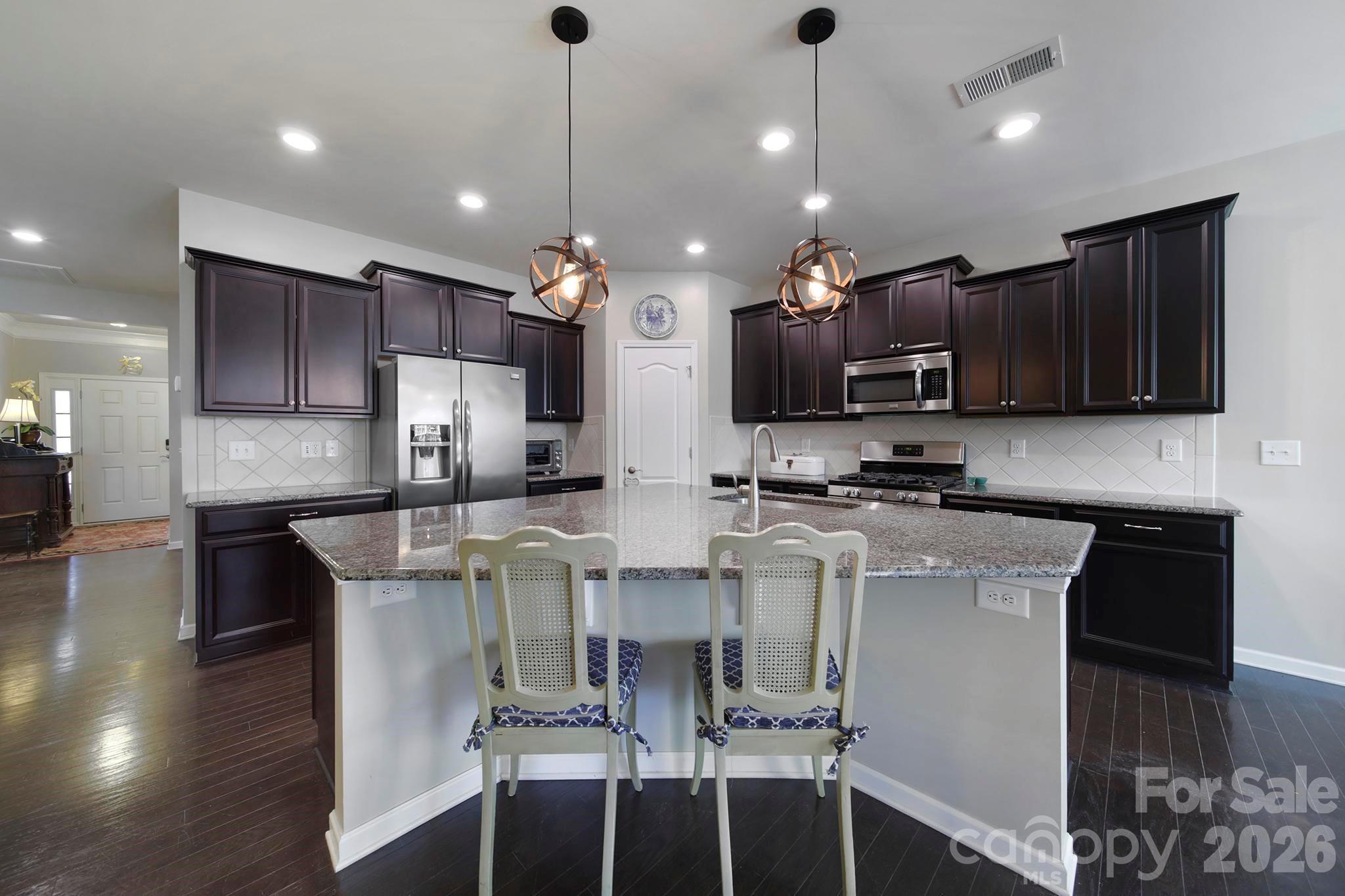 530 Livingston Drive — Lancaster