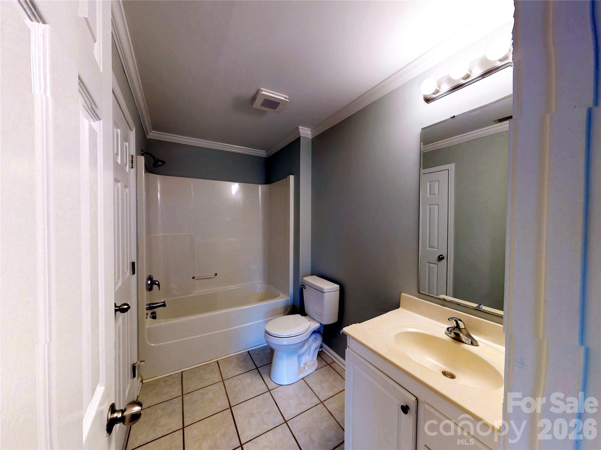 4326 Laurel Hill Lane — Charlotte