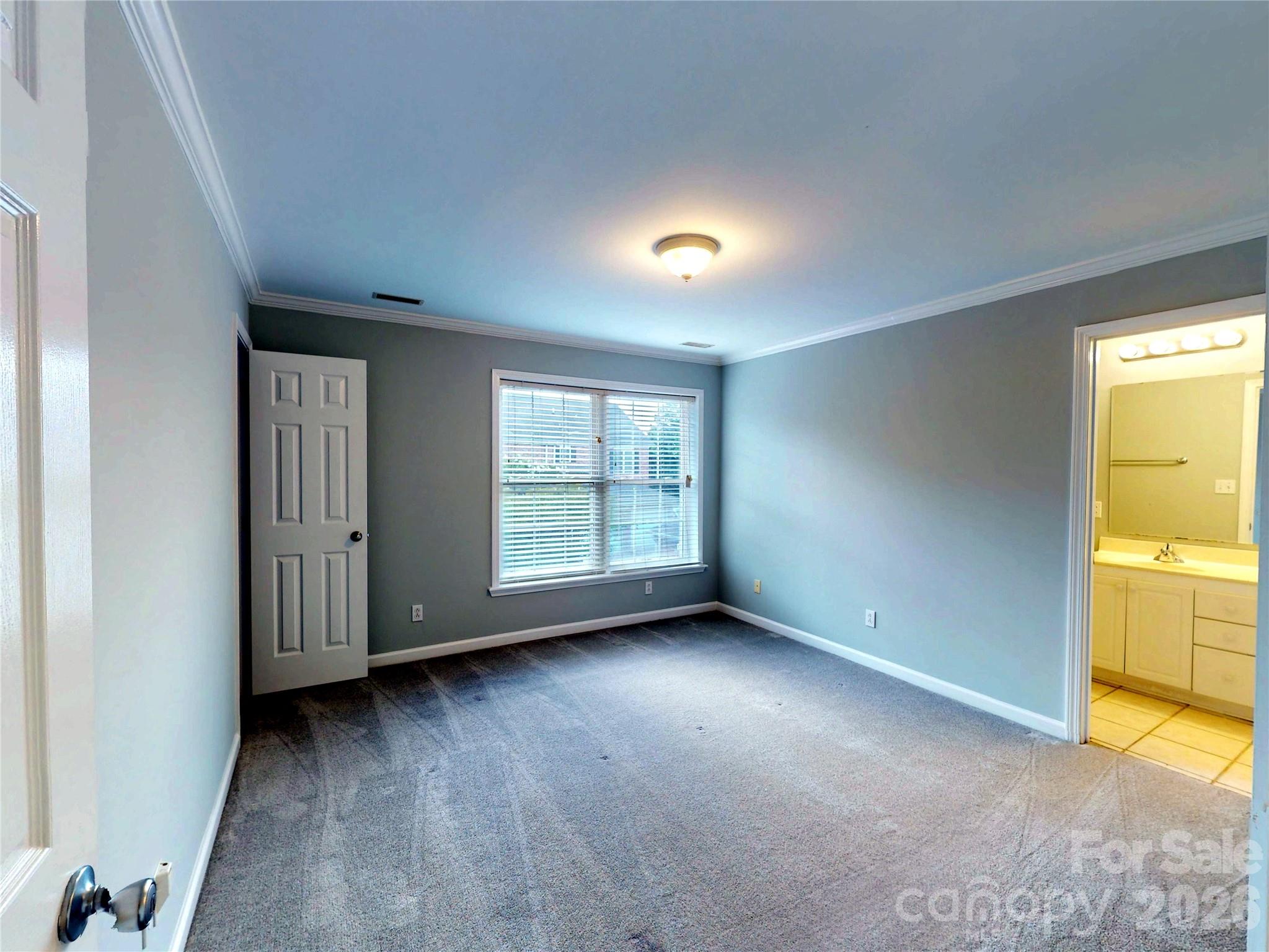 4326 Laurel Hill Lane — Charlotte