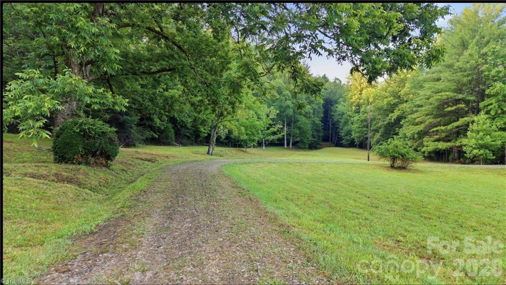 11526 US Highway 421 None — Purlear