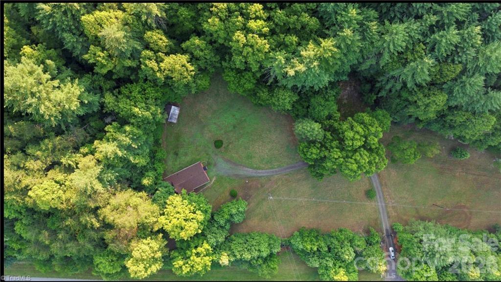 11526 US Highway 421 None — Purlear