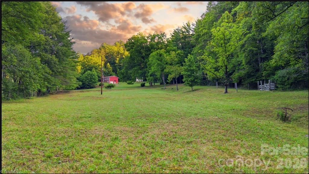 11526 US Highway 421 None — Purlear