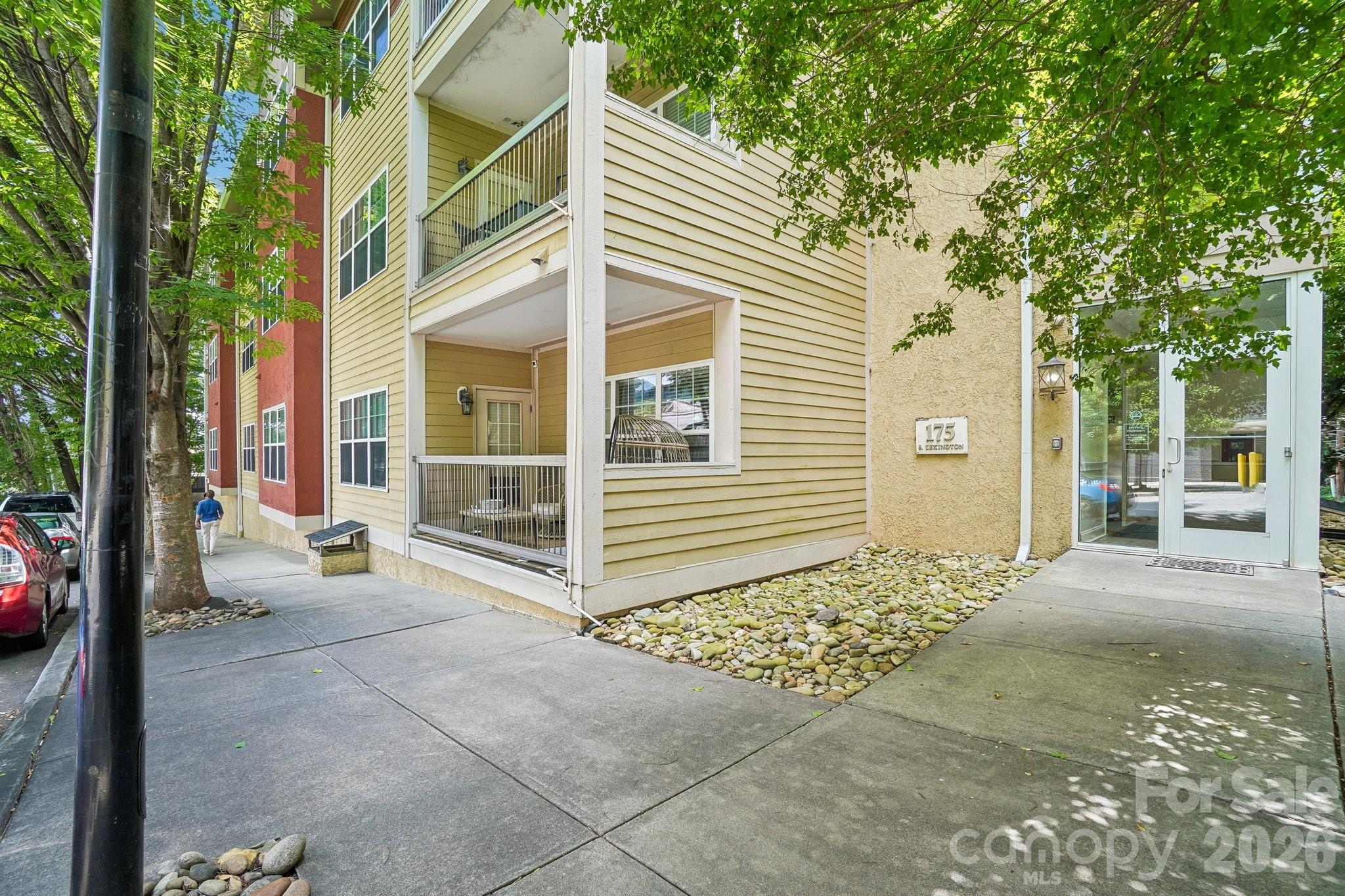 175 S Lexington Avenue #303 — Asheville