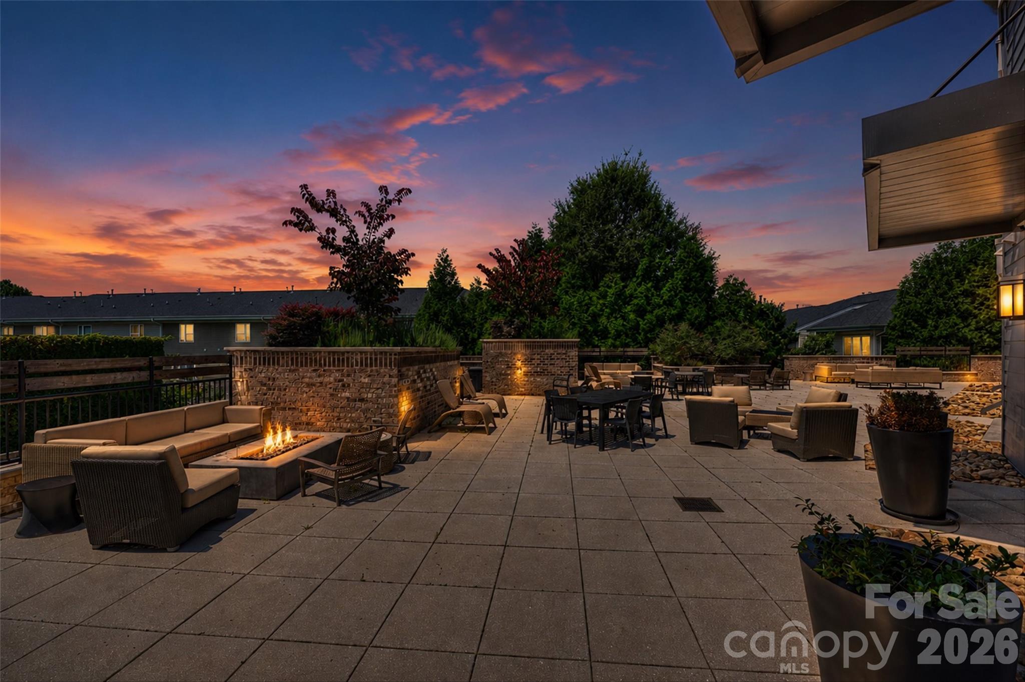 3630 N Davidson Street #2207 — Charlotte