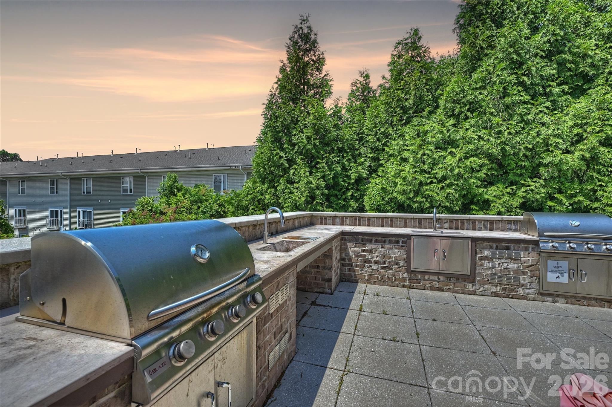 3630 N Davidson Street #2207 — Charlotte