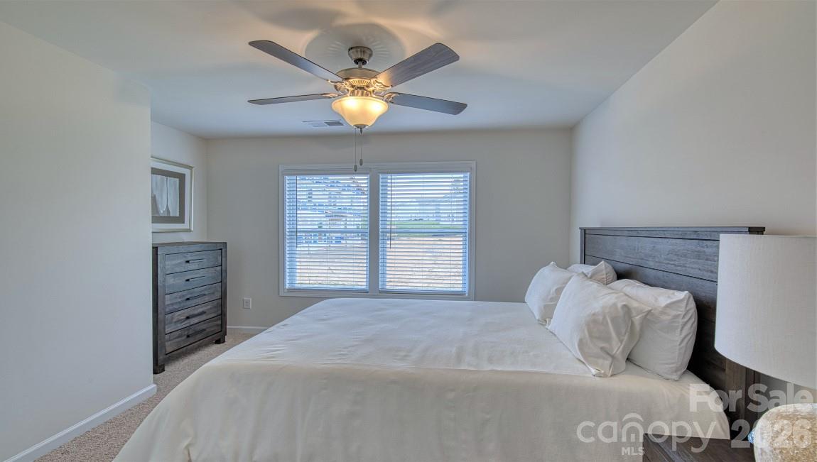50 Creekview Road — Hendersonville