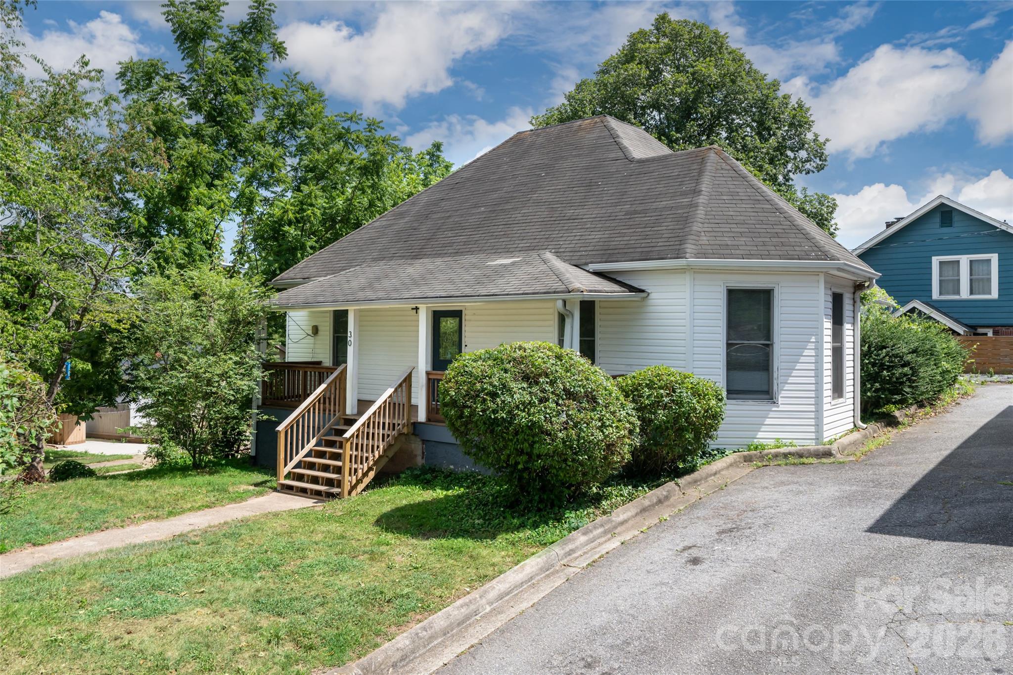 30 Bartlett Street — Asheville