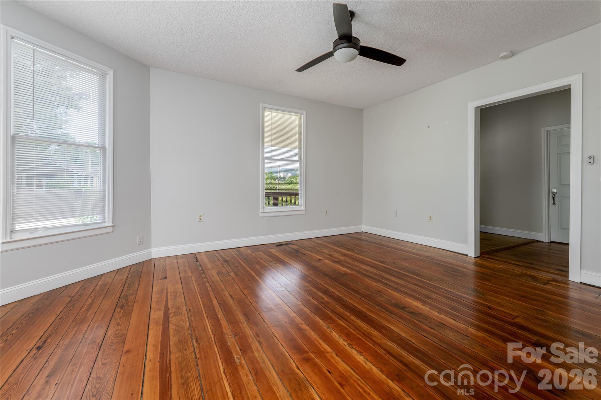 30 Bartlett Street — Asheville