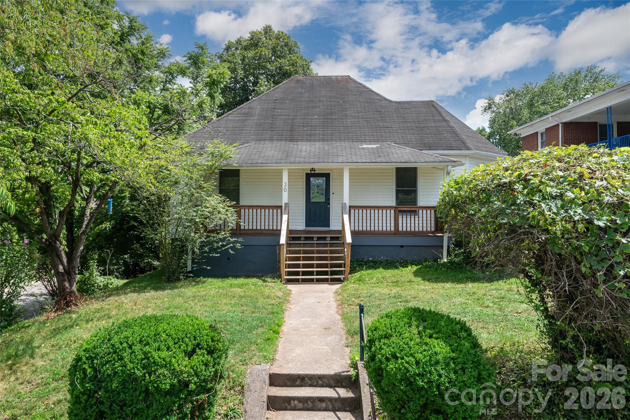 30 Bartlett Street — Asheville