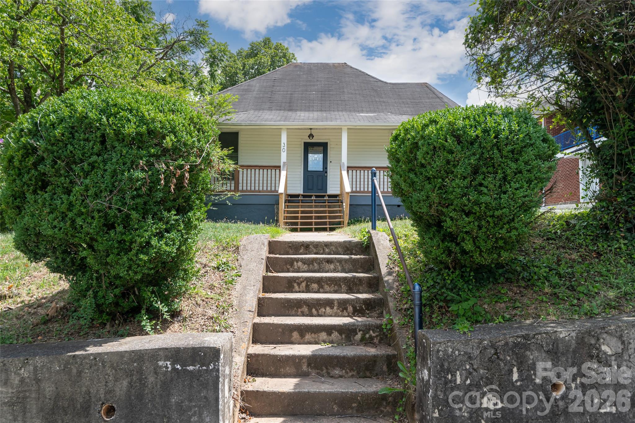 30 Bartlett Street — Asheville