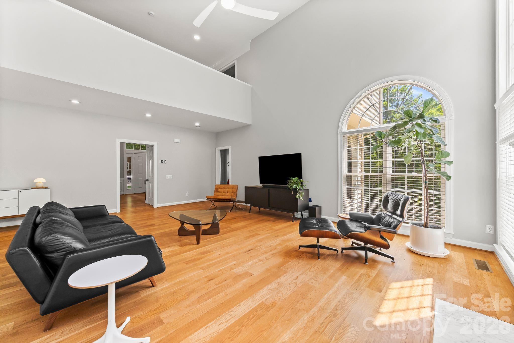 2718 Peverell Lane — Charlotte