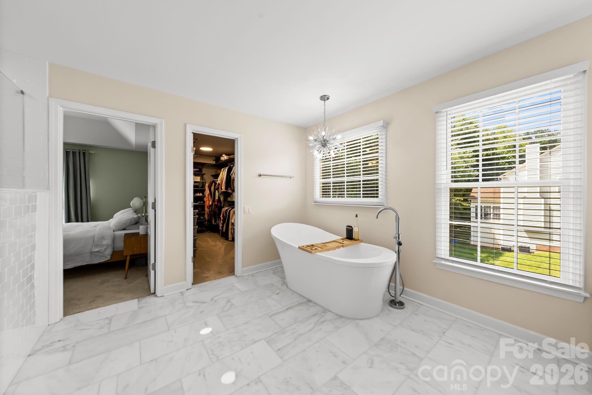 2718 Peverell Lane — Charlotte