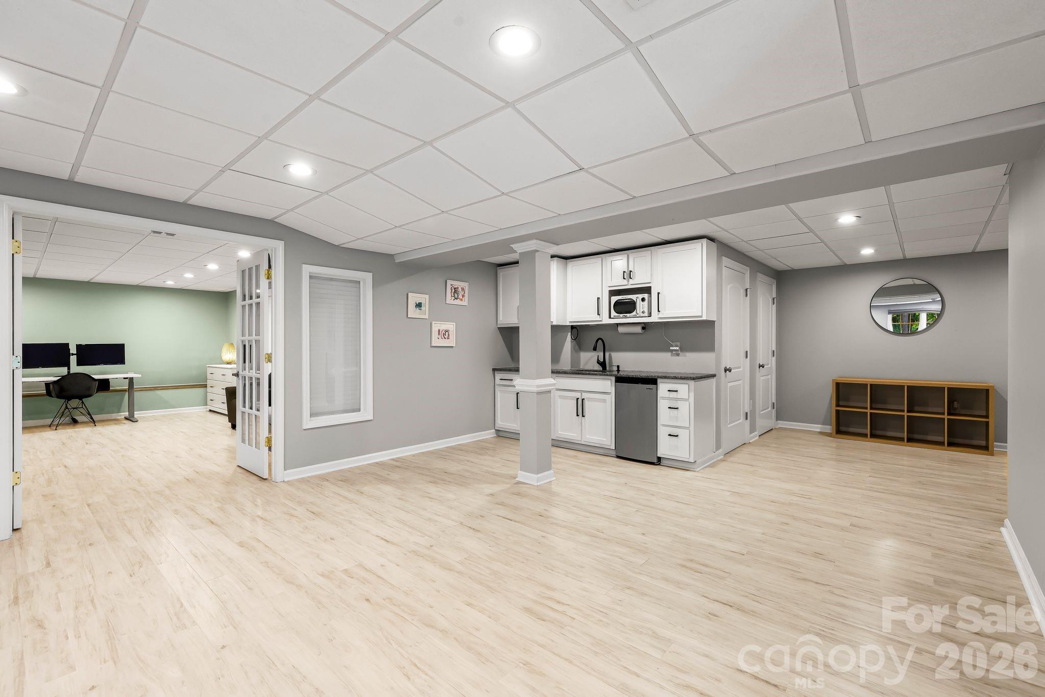 2718 Peverell Lane — Charlotte