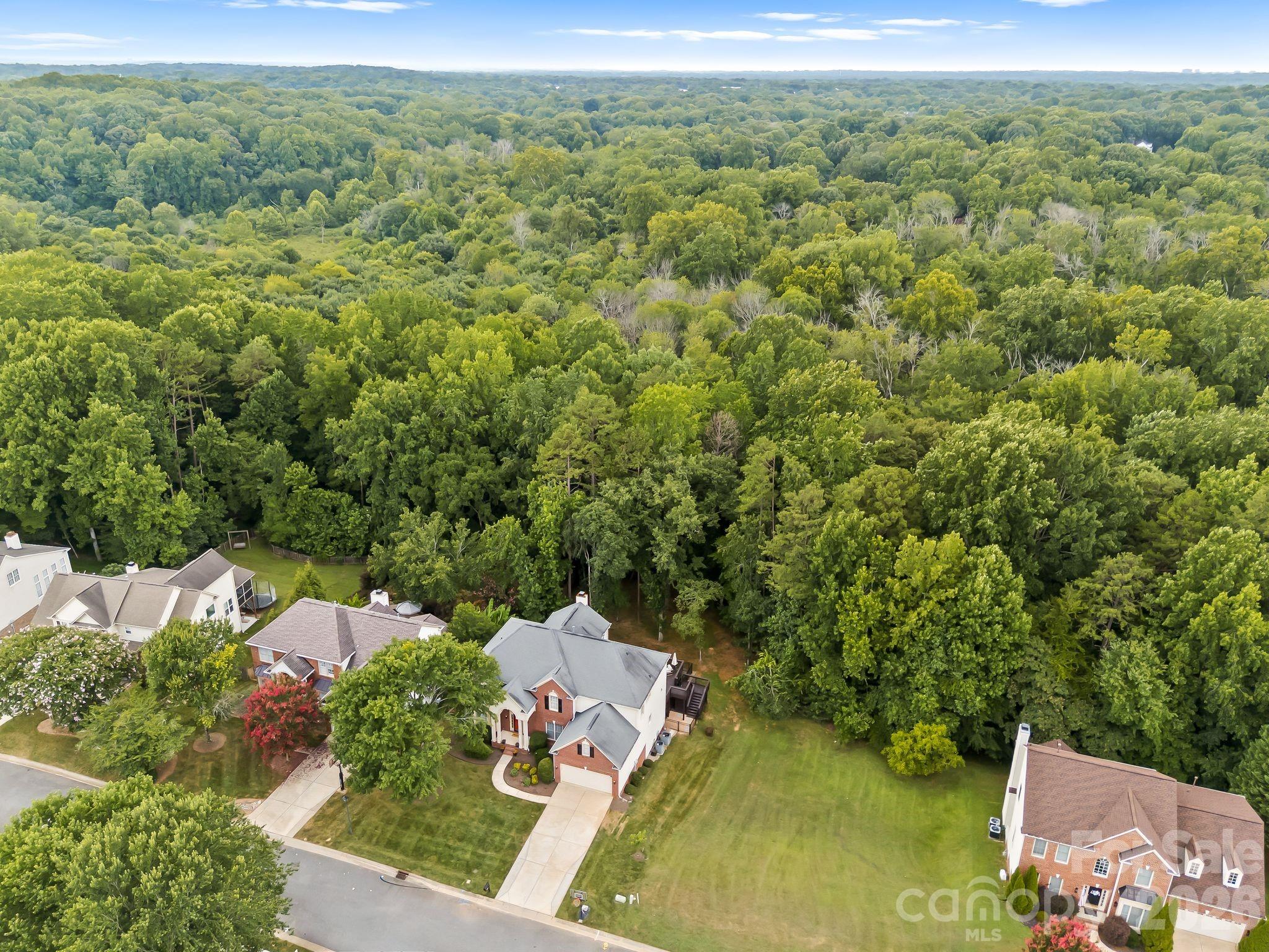 2718 Peverell Lane — Charlotte