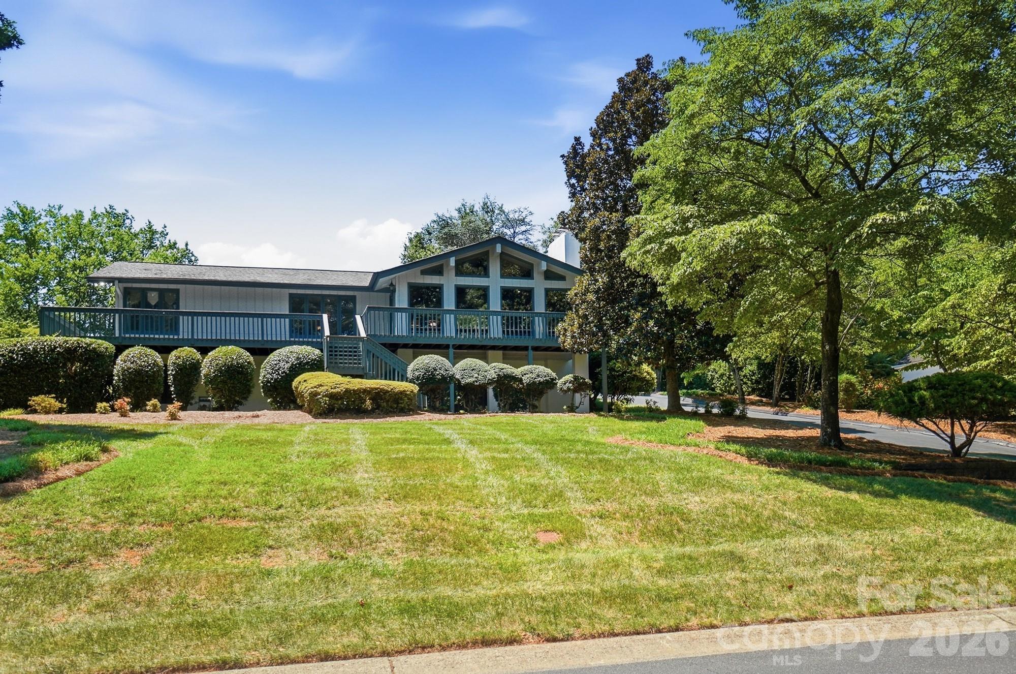 1507 Heatherloch Drive — Gastonia