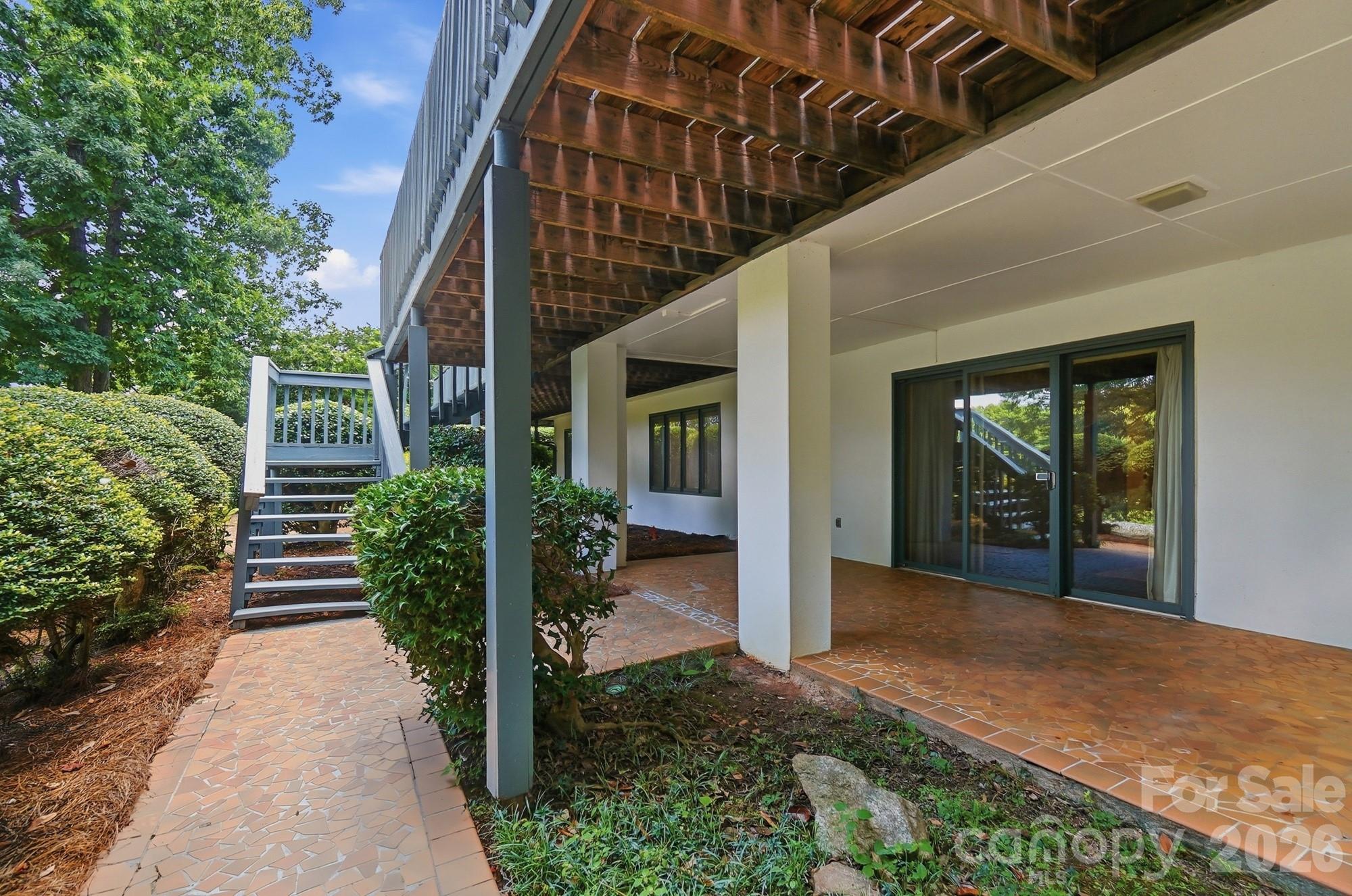 1507 Heatherloch Drive — Gastonia