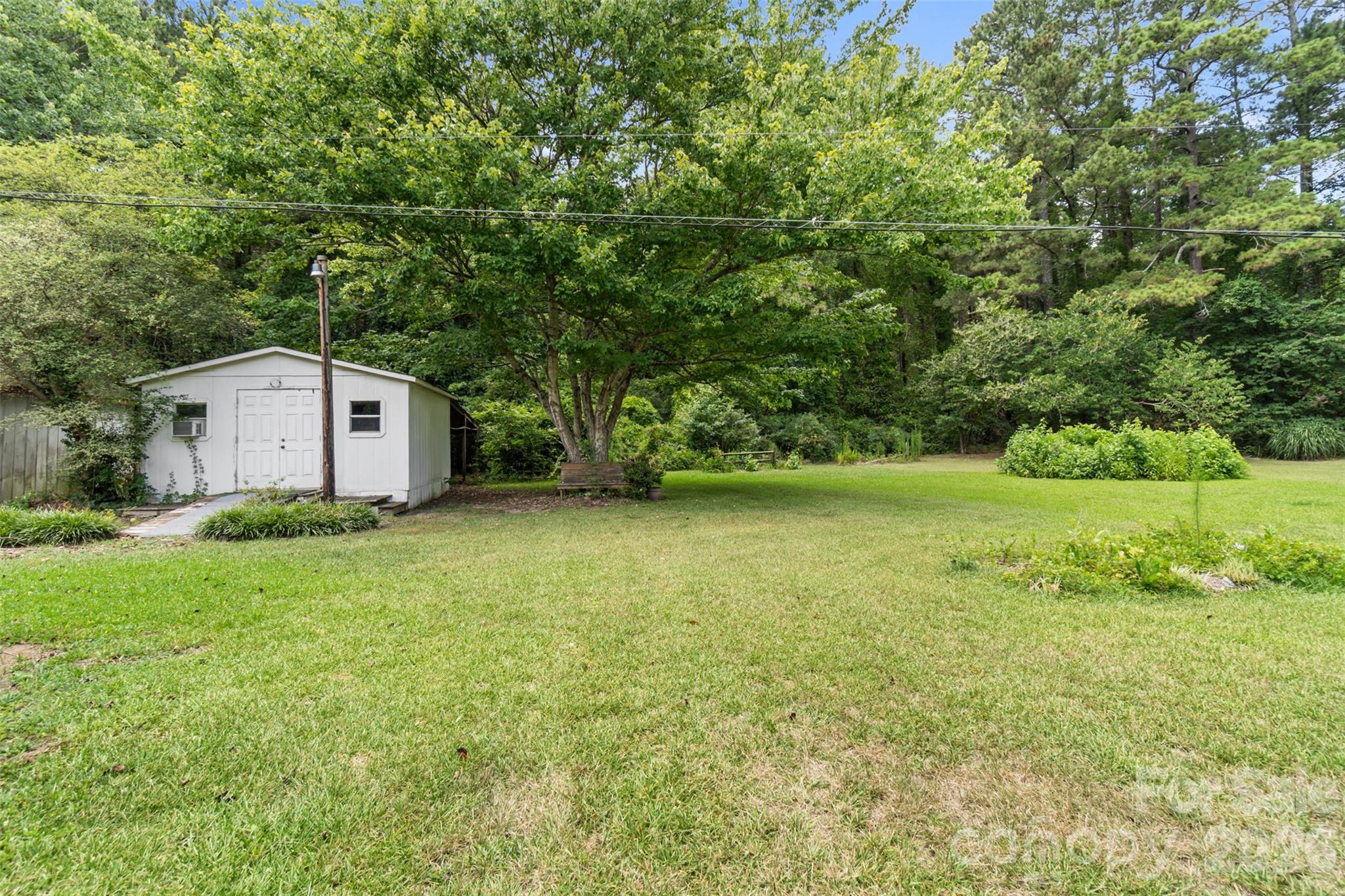509 Lakeview Drive — Wadesboro