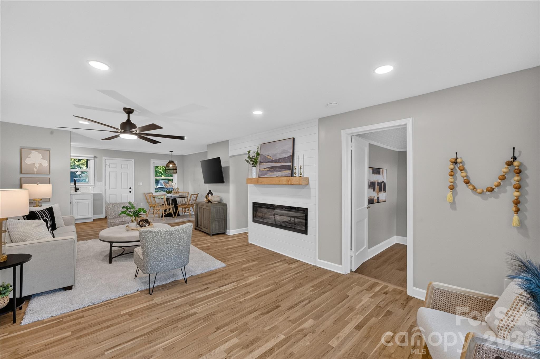 1816 Anderson Street — Charlotte