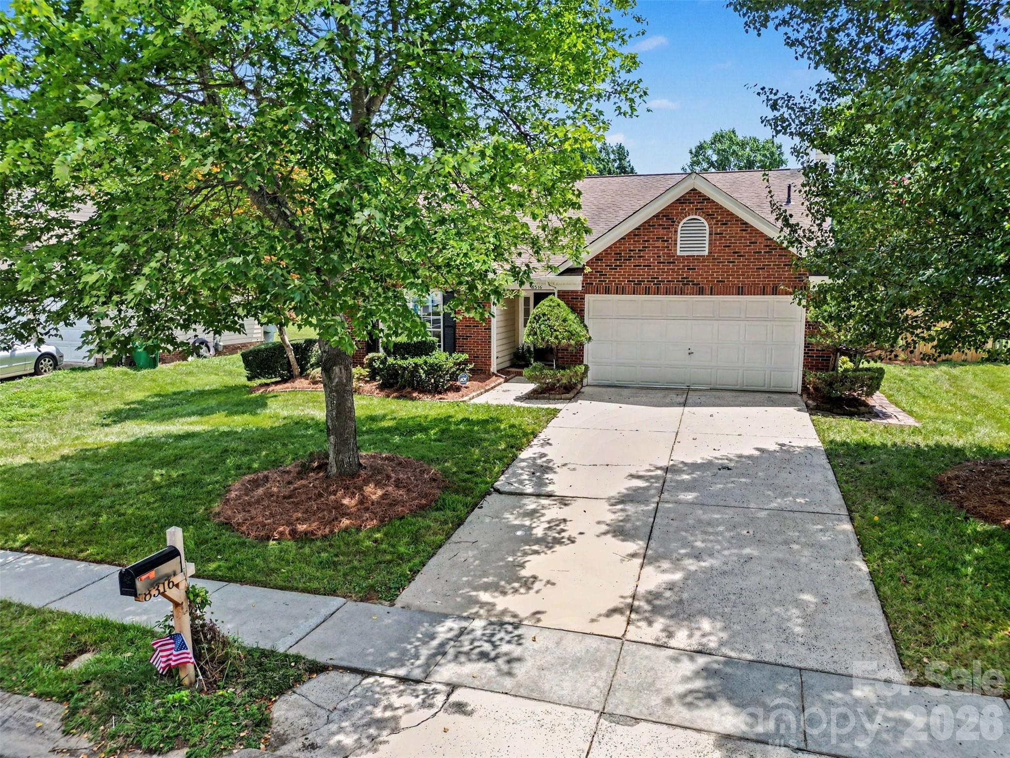 8316 Rhian Brook Lane — Charlotte