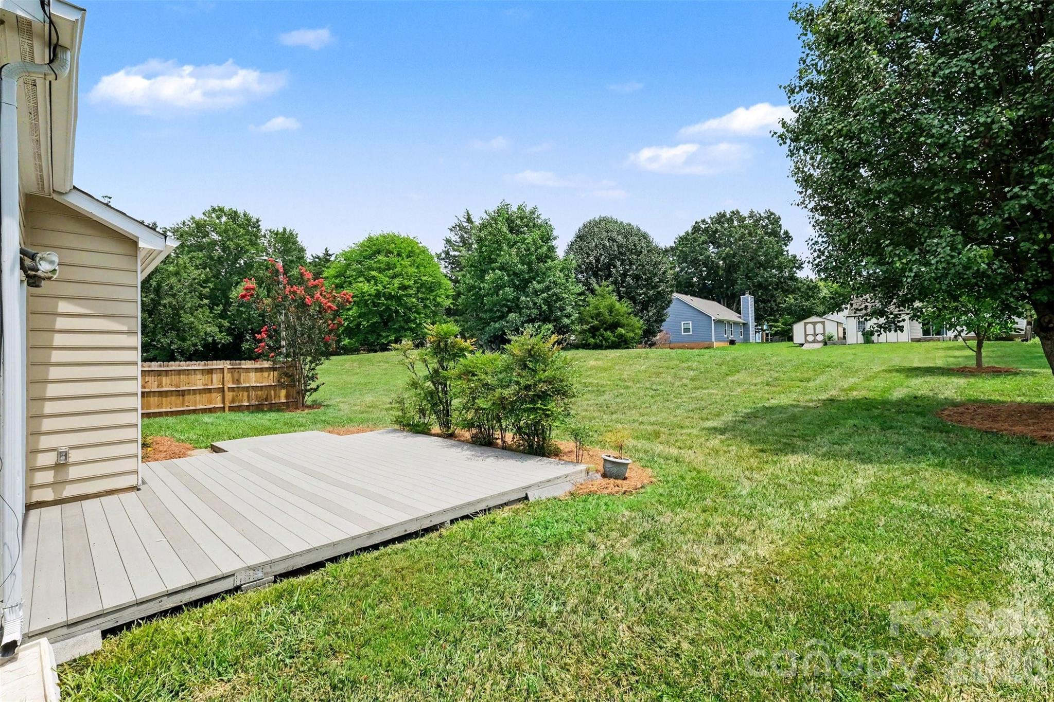 8316 Rhian Brook Lane — Charlotte