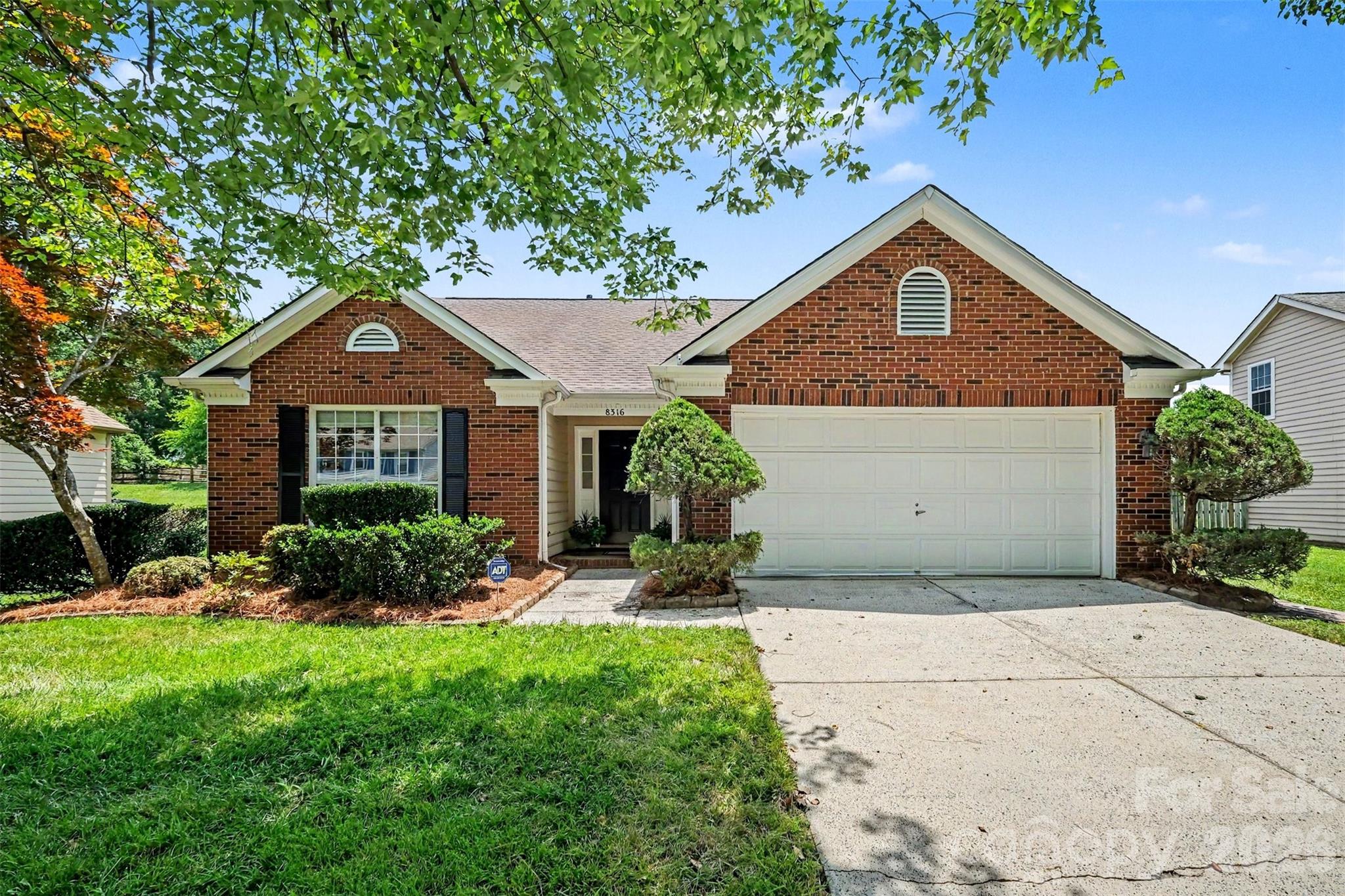 8316 Rhian Brook Lane — Charlotte