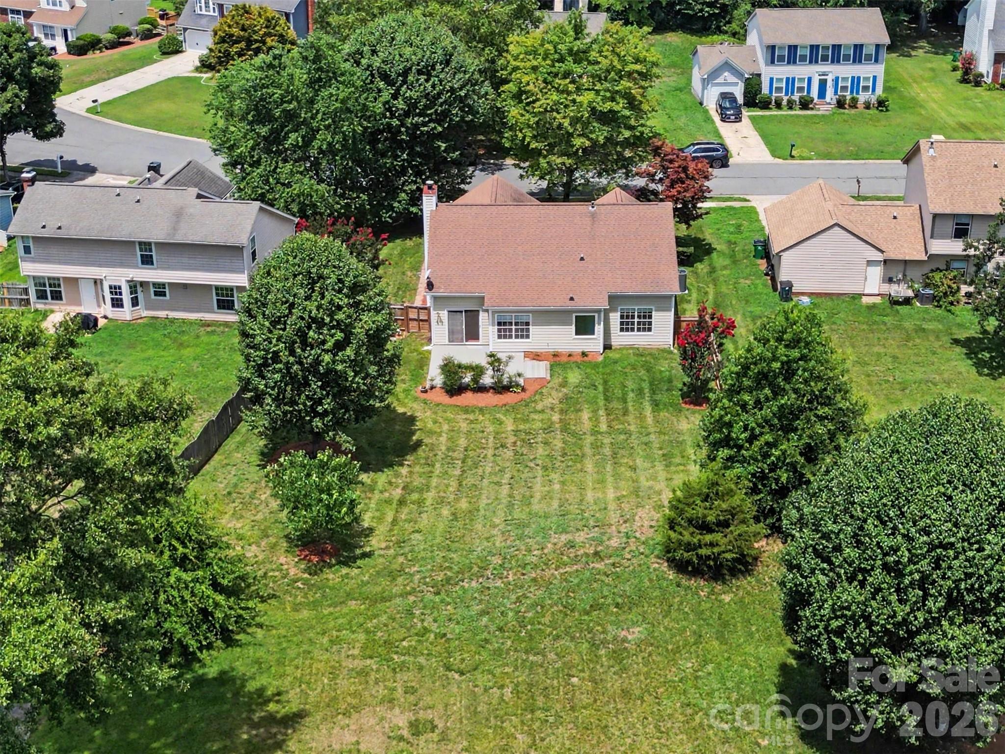 8316 Rhian Brook Lane — Charlotte
