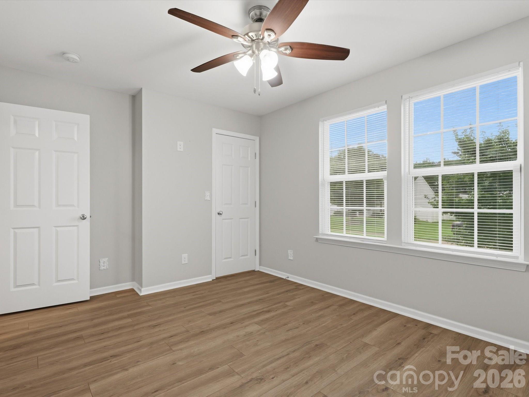 1566 Glenbar Court — Clover