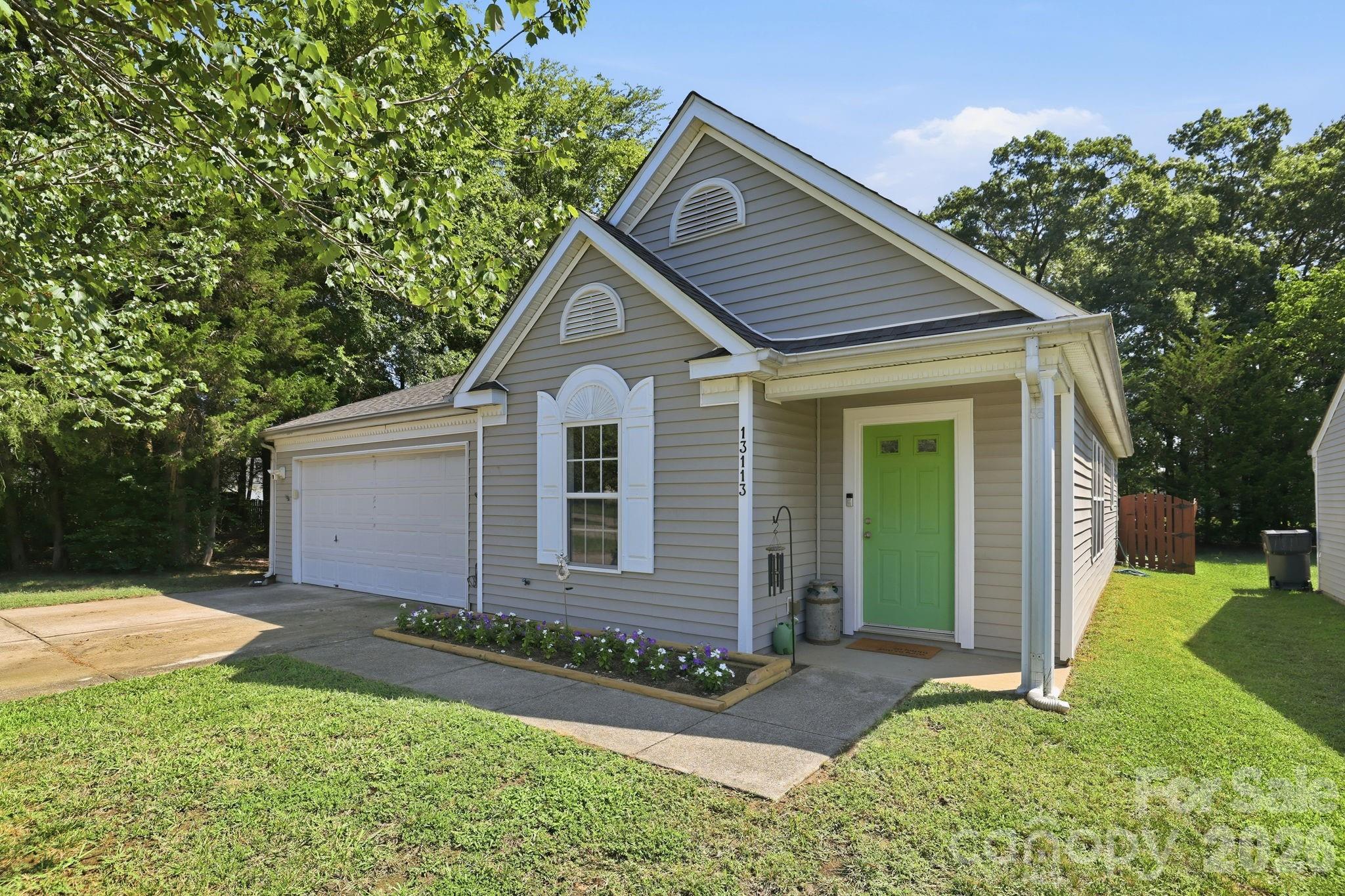 13113 Young Fawn Court — Charlotte