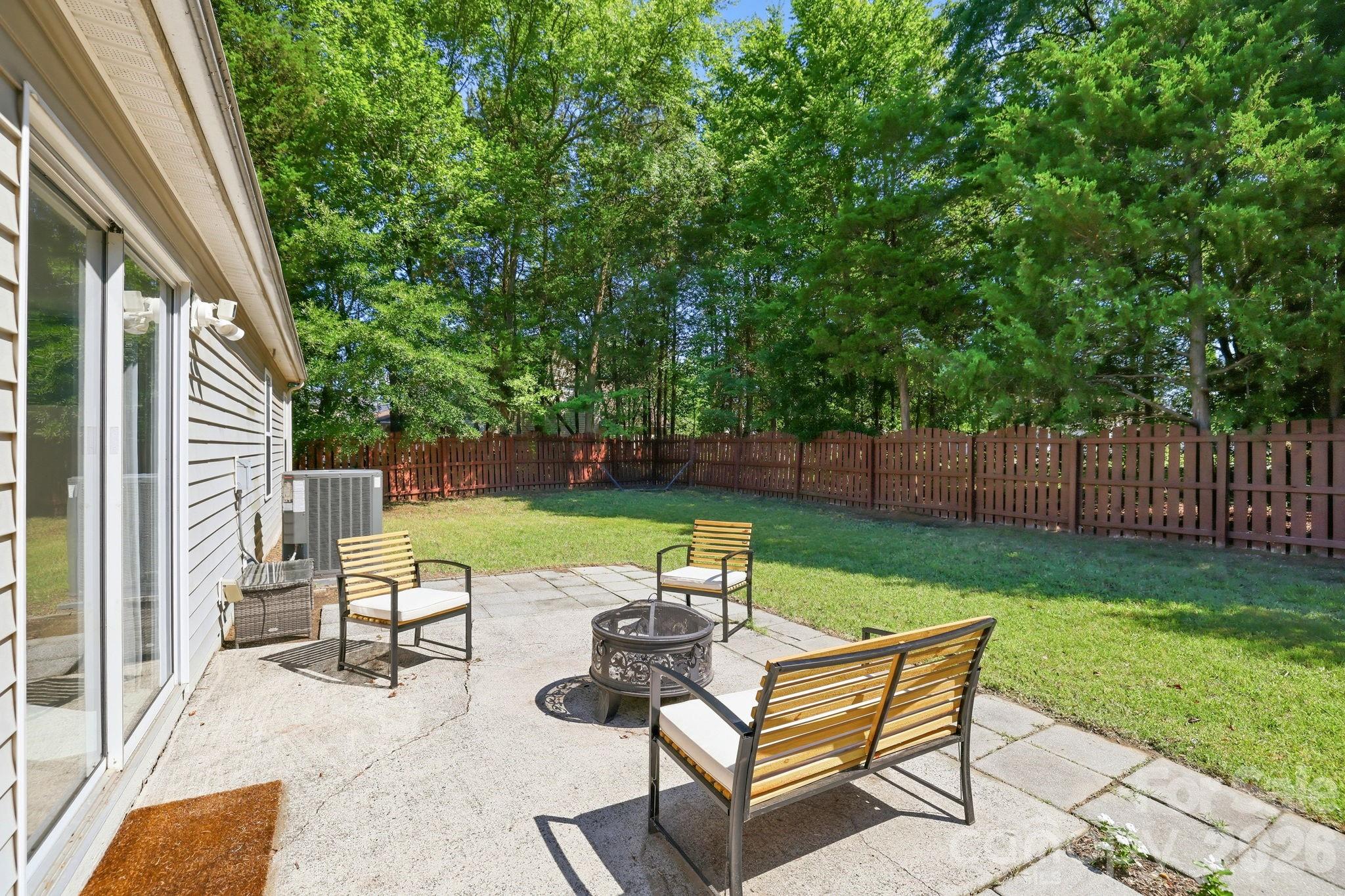 13113 Young Fawn Court — Charlotte
