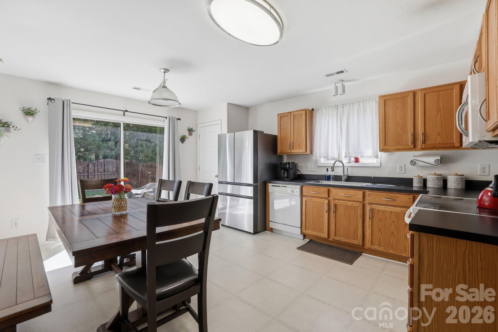 13113 Young Fawn Court — Charlotte