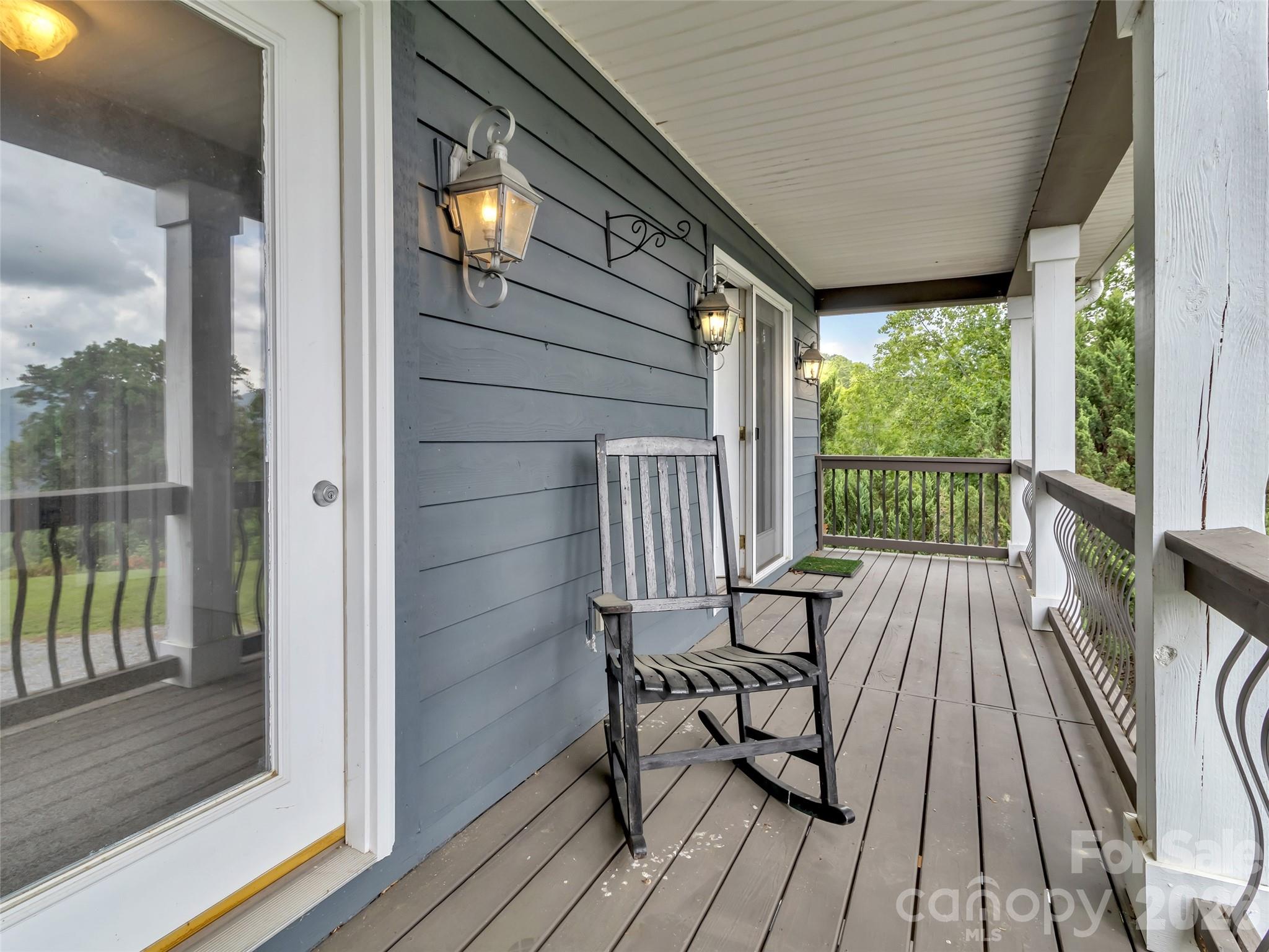 1231 Grandeur Heights — Clyde