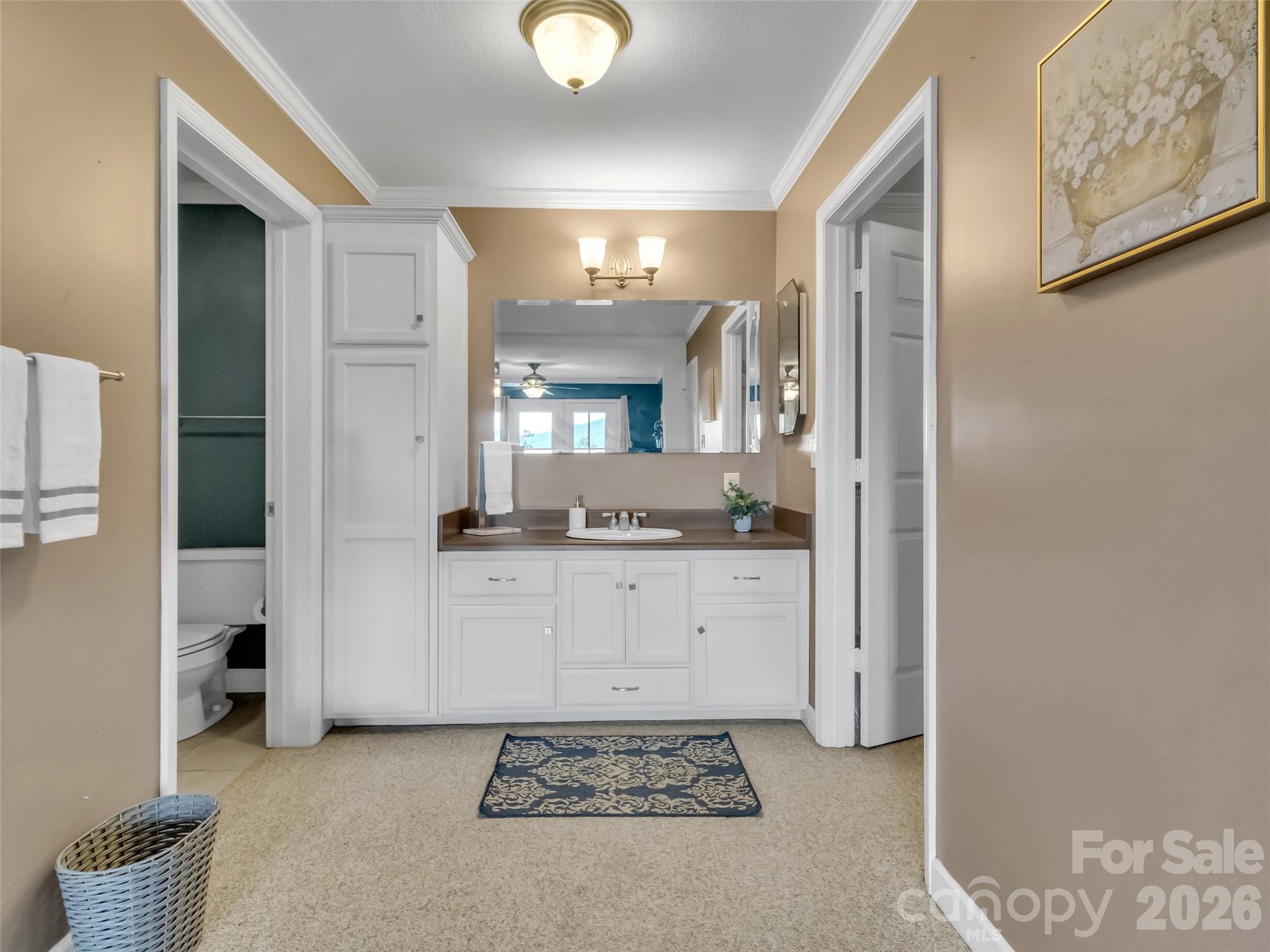 1231 Grandeur Heights — Clyde