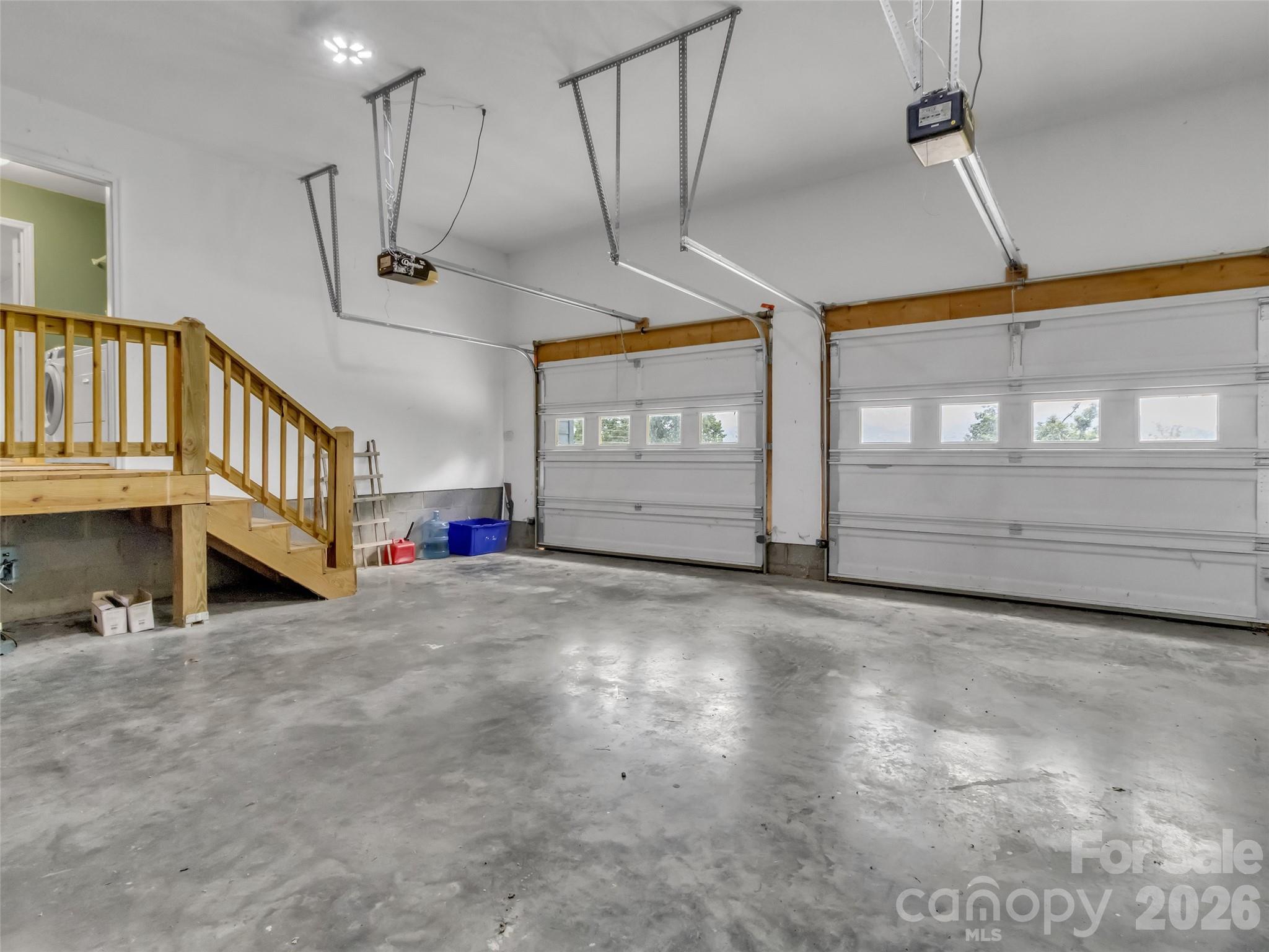 1231 Grandeur Heights — Clyde