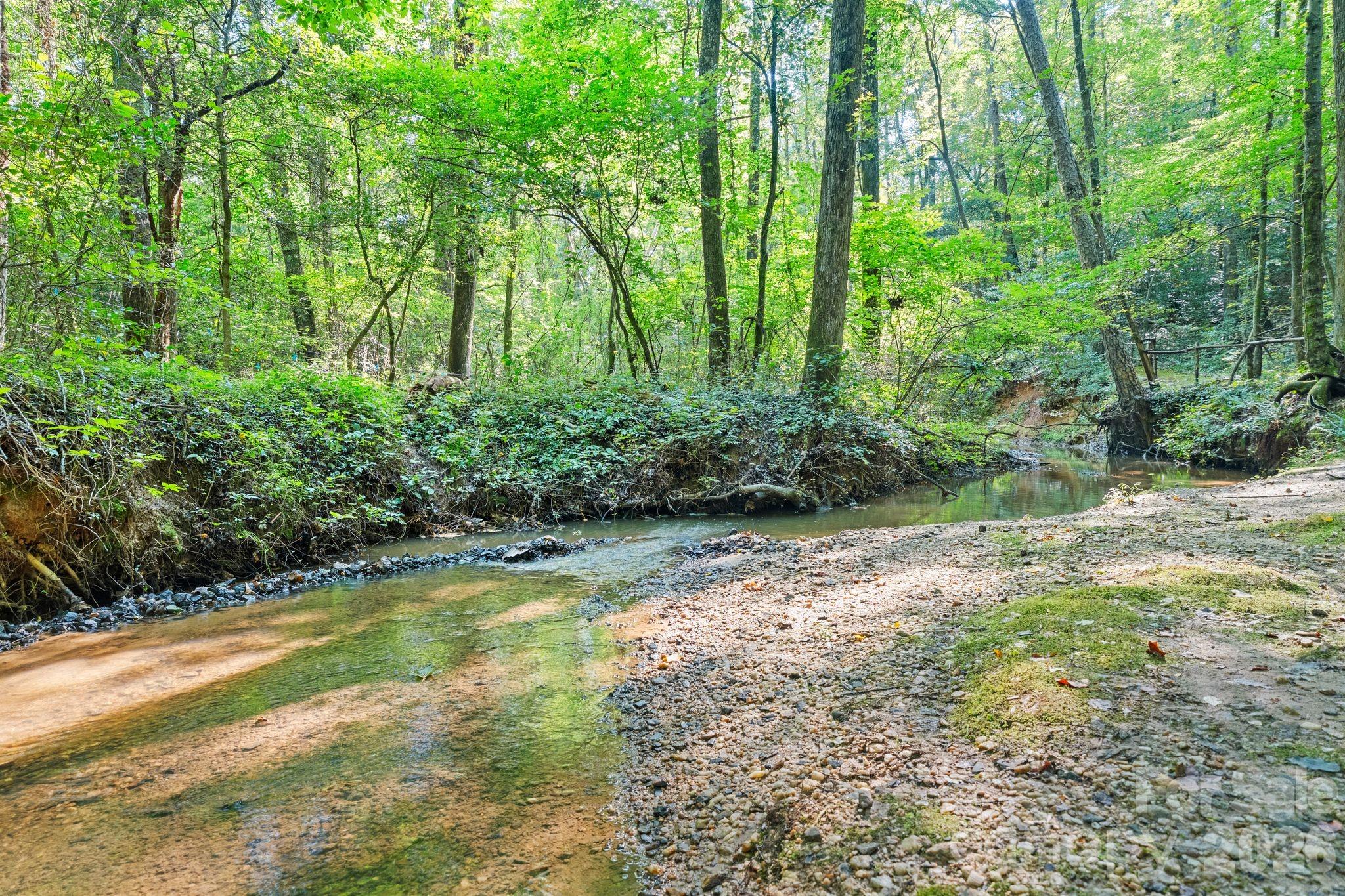 1483 Hopewell Church Road — Catawba